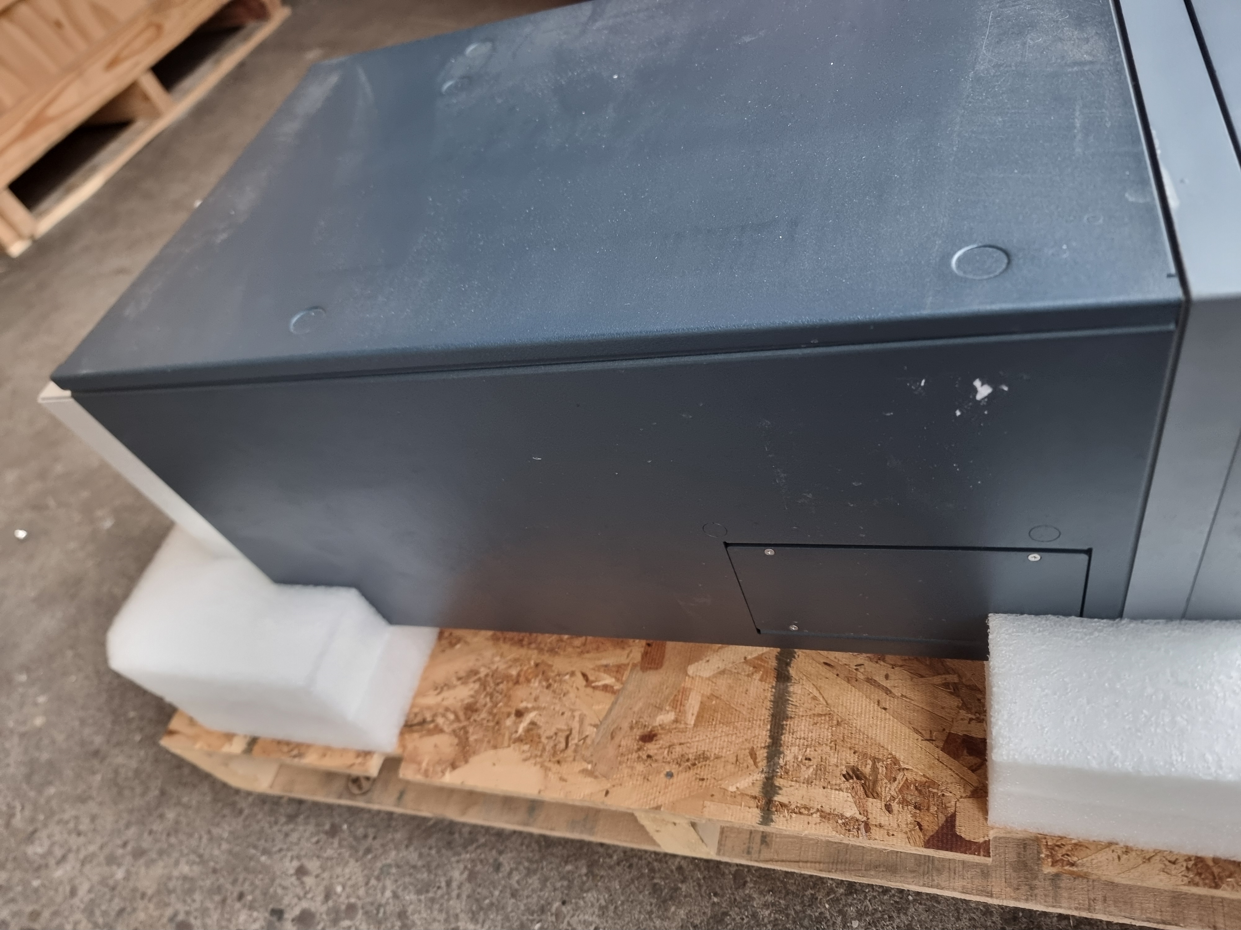 Used Waters Acquity UPLC Sample Manager | P/N: 186015006