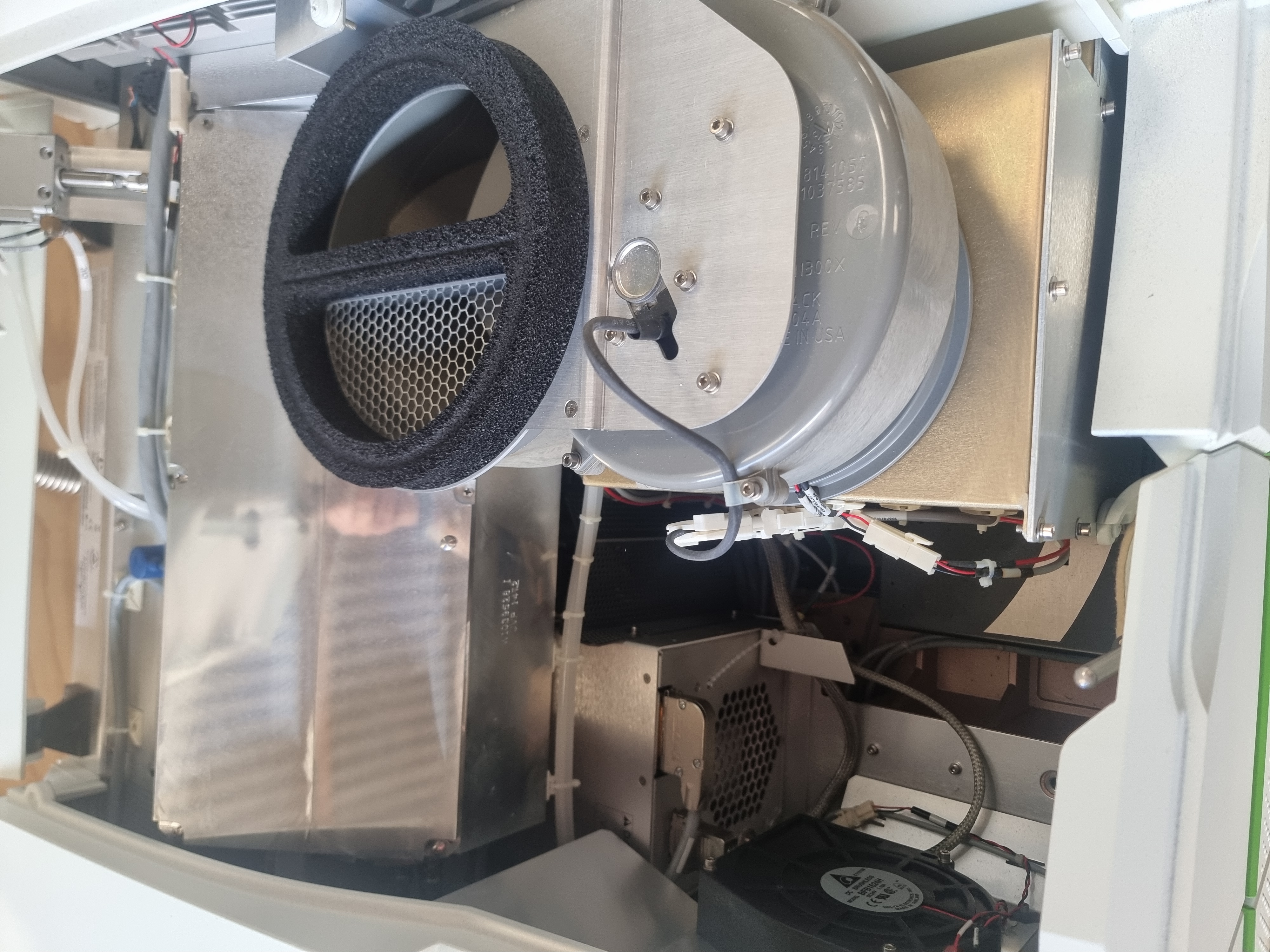 Used Perkin Elmer NexION 300X ICP Mass Spectrometer System C/W Vacuum Pump & Chiller