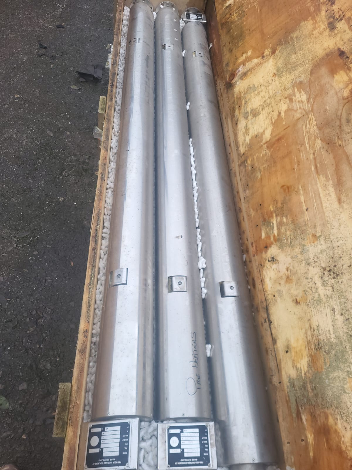 Steris Finn-Aqua Columns