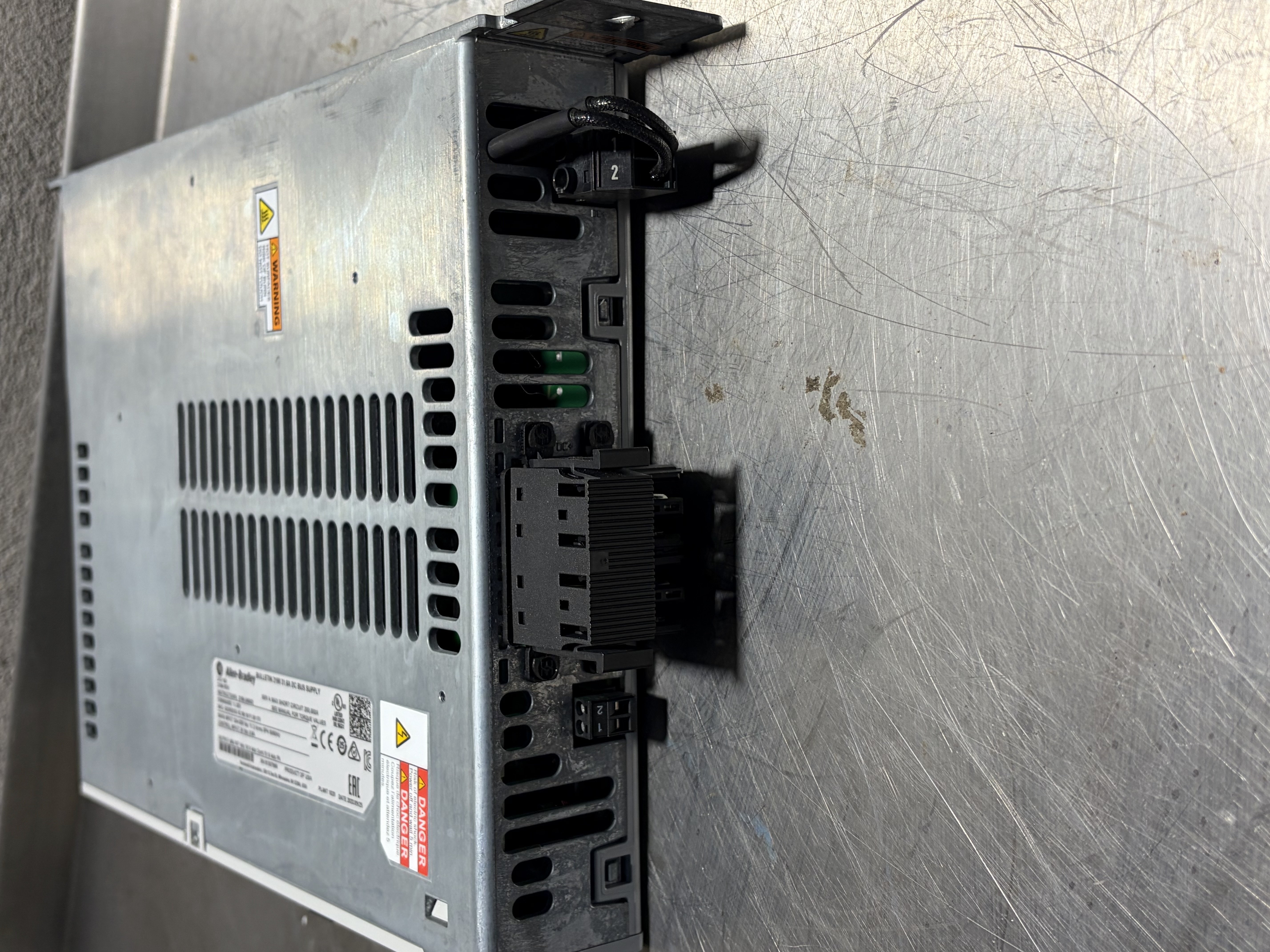 Used Allen Bradley Kinetix 570 Power Supply 2198-P031