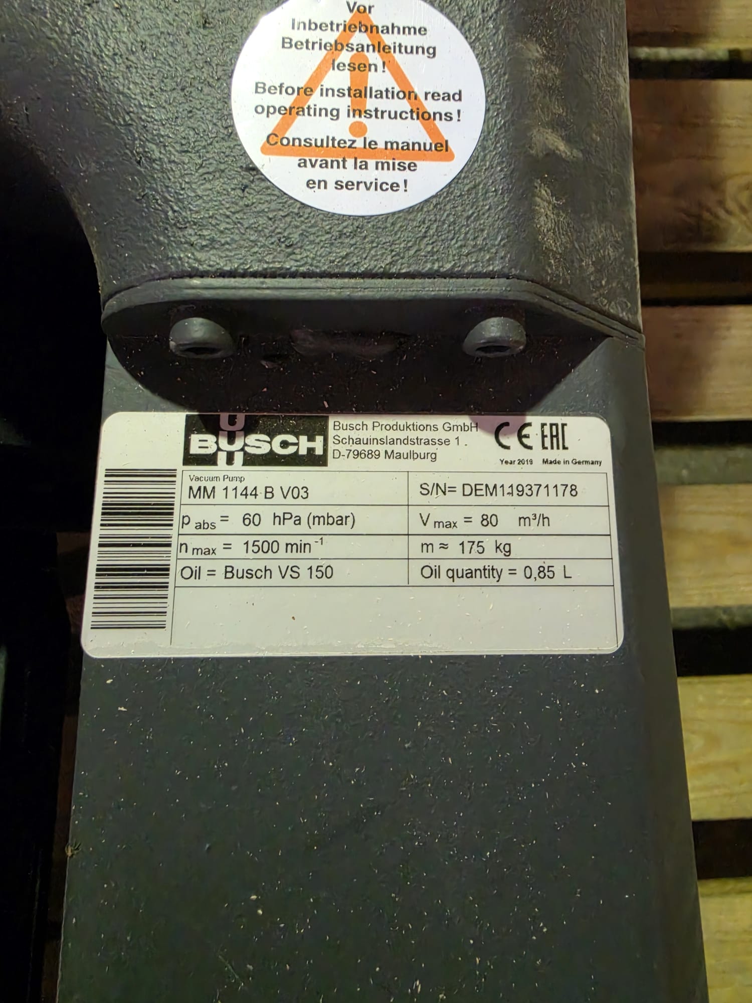 BUSCH Vacuum Pump MM 1144 B V03 