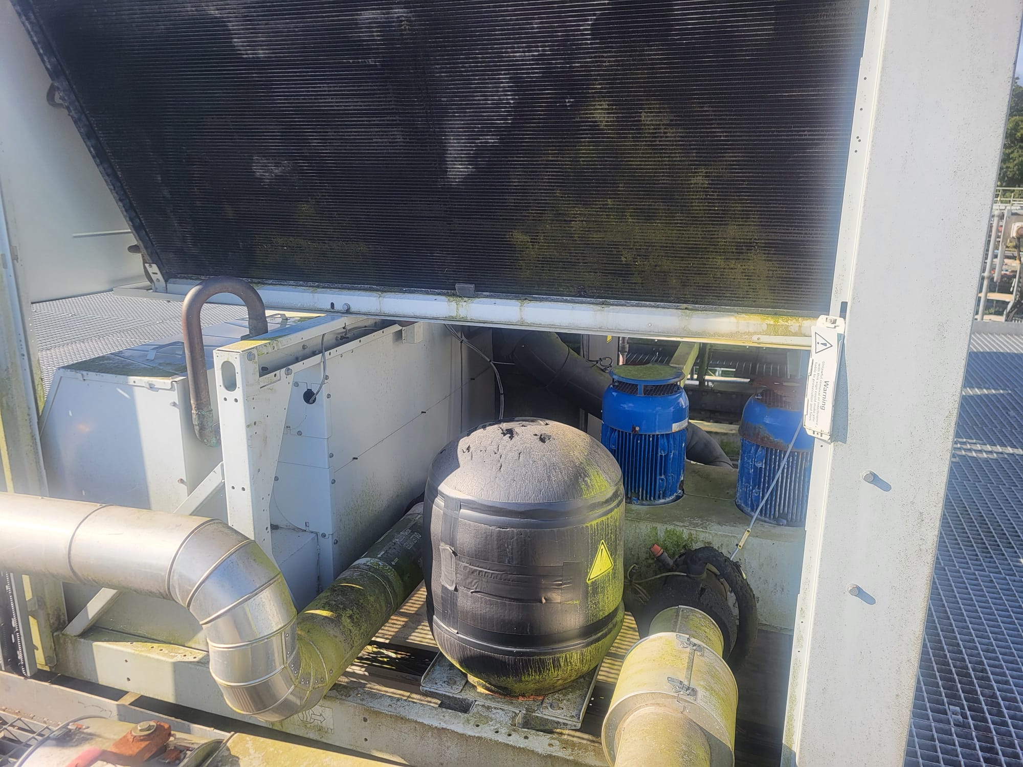 Used Carrier Aquasnap 30RBP Chiller | P/N: 30RBP-520-0119-PE