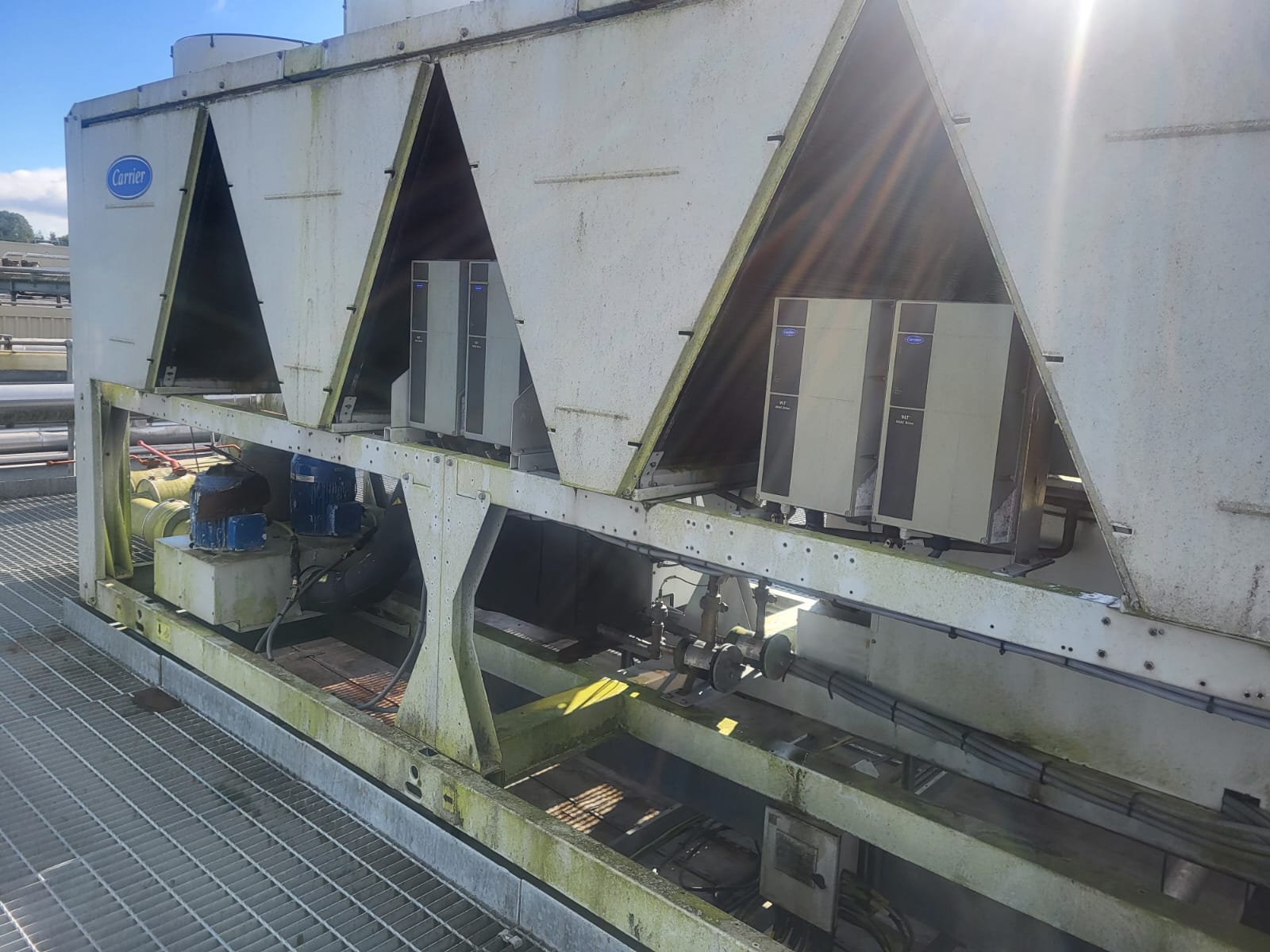 Used Carrier Aquasnap 30RBP Chiller | P/N: 30RBP-520-0119-PE