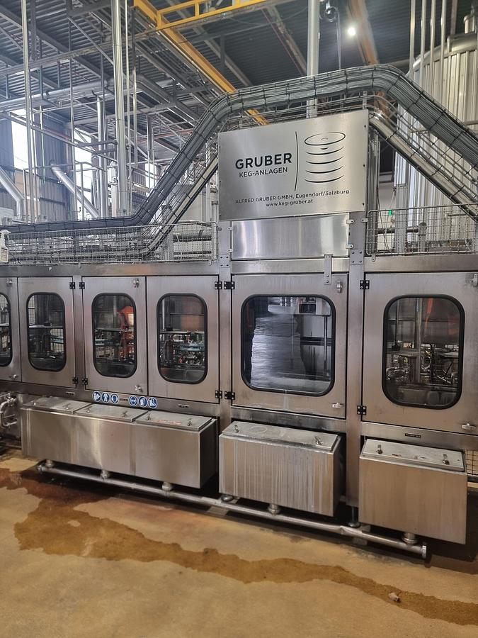 Used A. Gruber KEGmatic 6/1 Keg Filling Machine & Keg Turner - 90 KEG/h