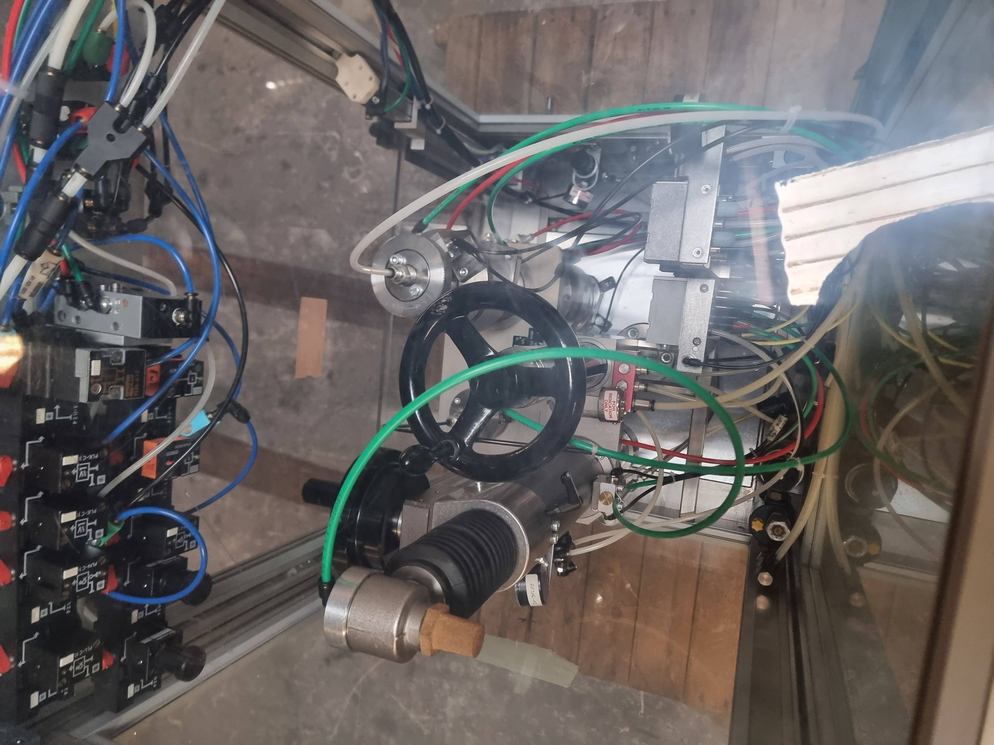 Used Pamasol Autoguard Gas Filler and Crimper | Type: 2005/20