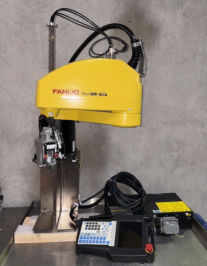 Used Fanuc M Series Robot Unit Complete - Type: M1IA0.5A-30P-O-CE..+