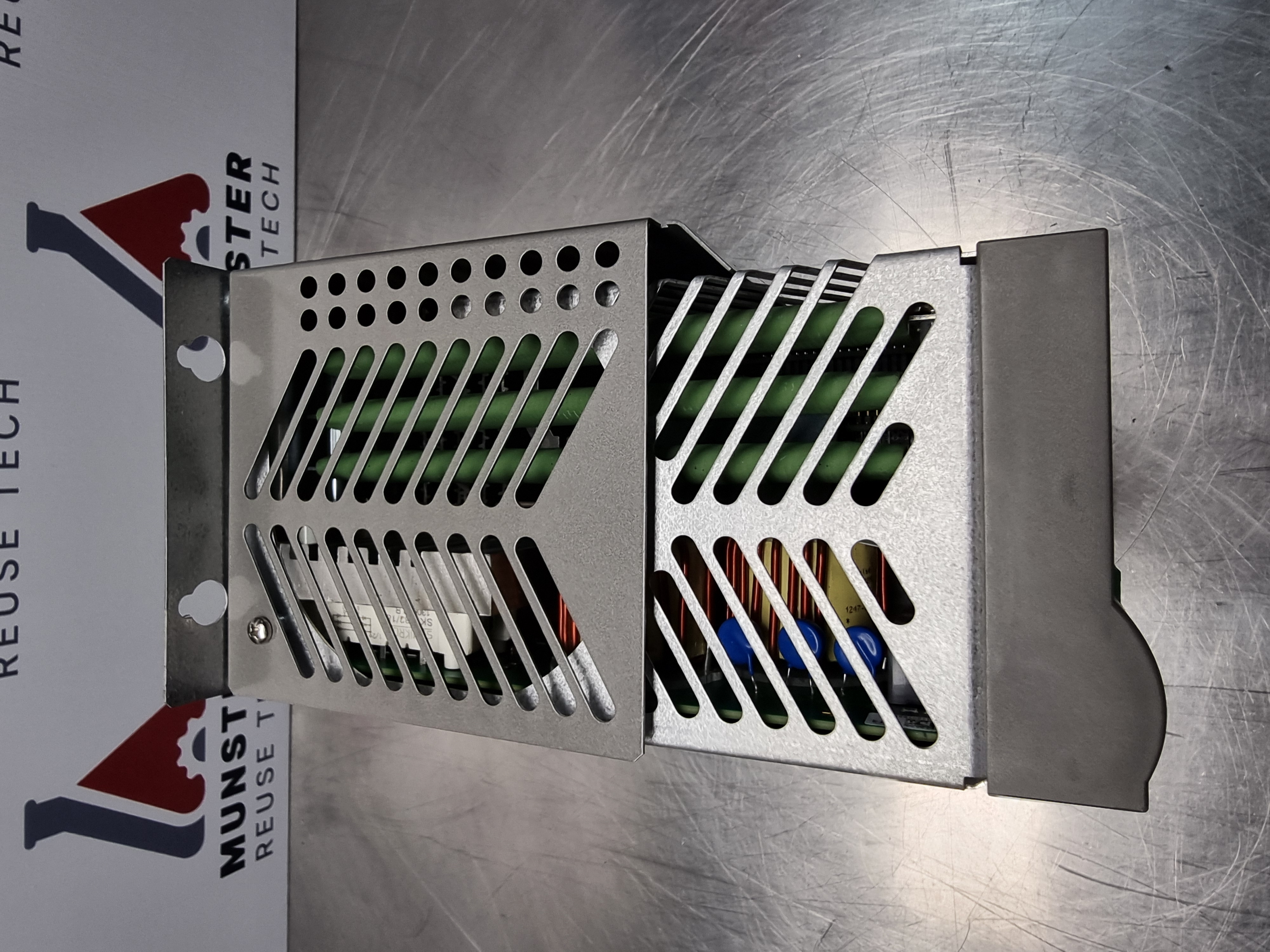 Used Schneider Elau Pac Drive MC-4/11/22/400 | VDM01D22AQ00 | FW: V00.22xx