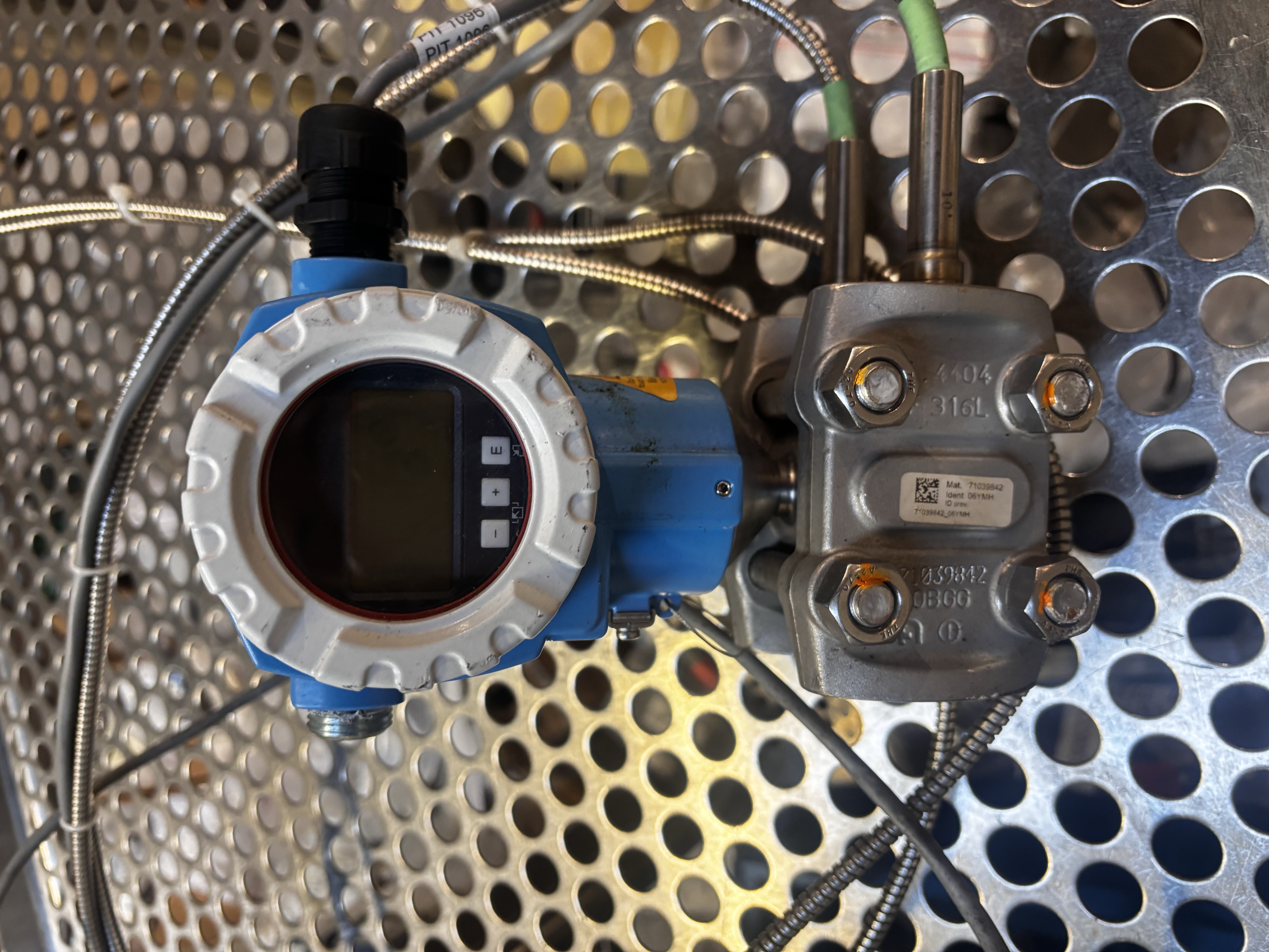 Endress+ Hauser Deltabar S Pressure Transmitter 