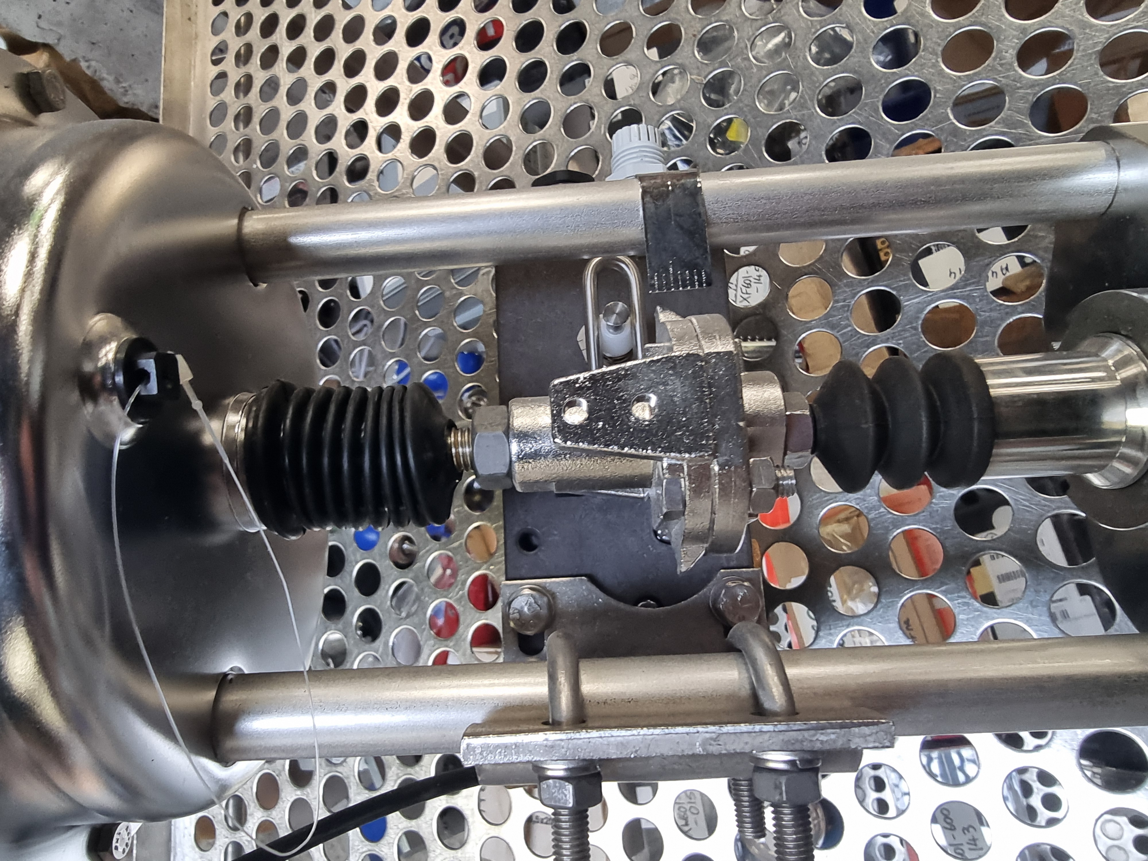 von Rohr Armaturen AG Sterile Control Valve VELG10F49CBA0M04