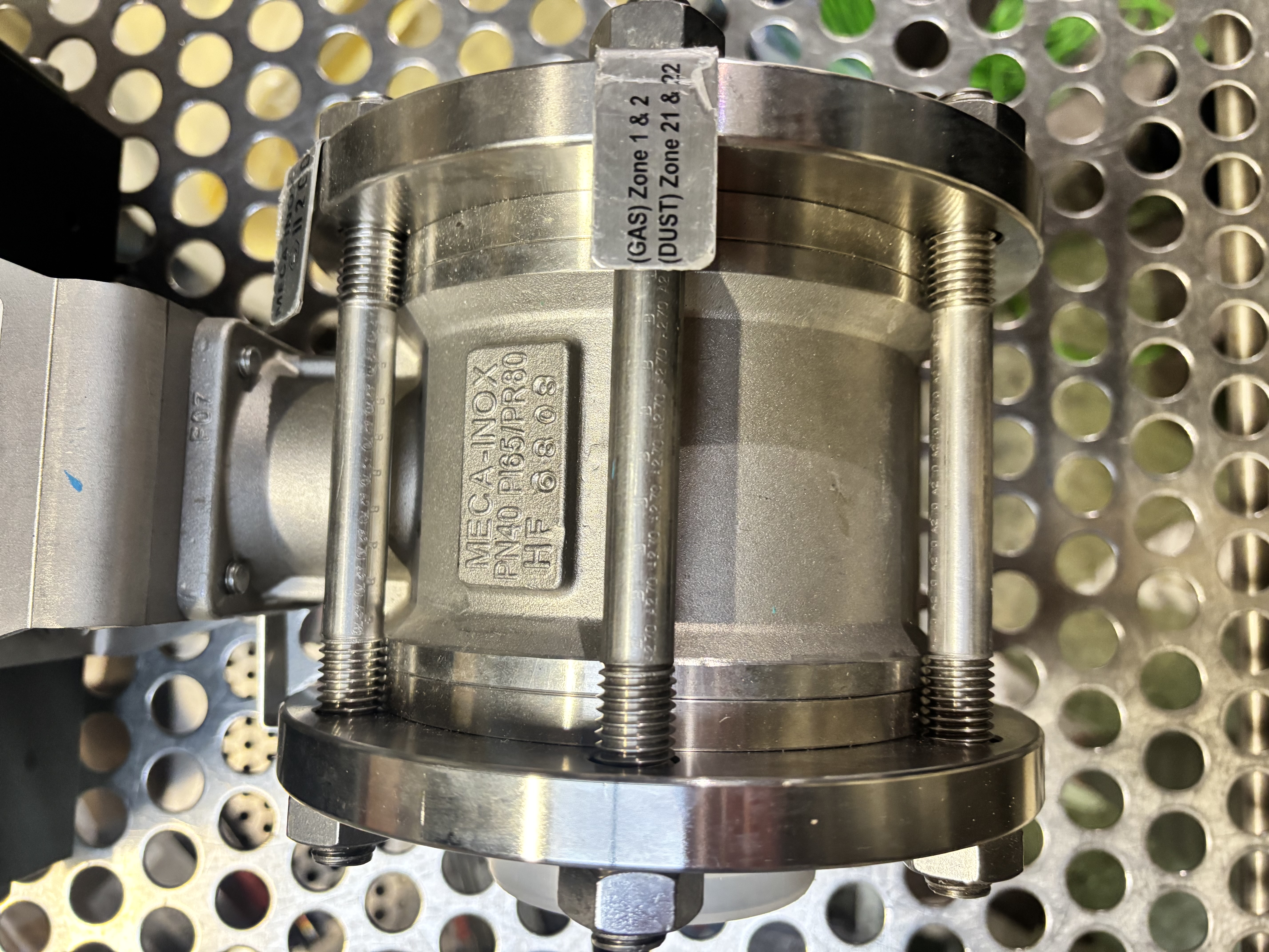 CYRO XCV-400 XCV-401 DN65 Ball Valve With Actuator Valve and Poistioner