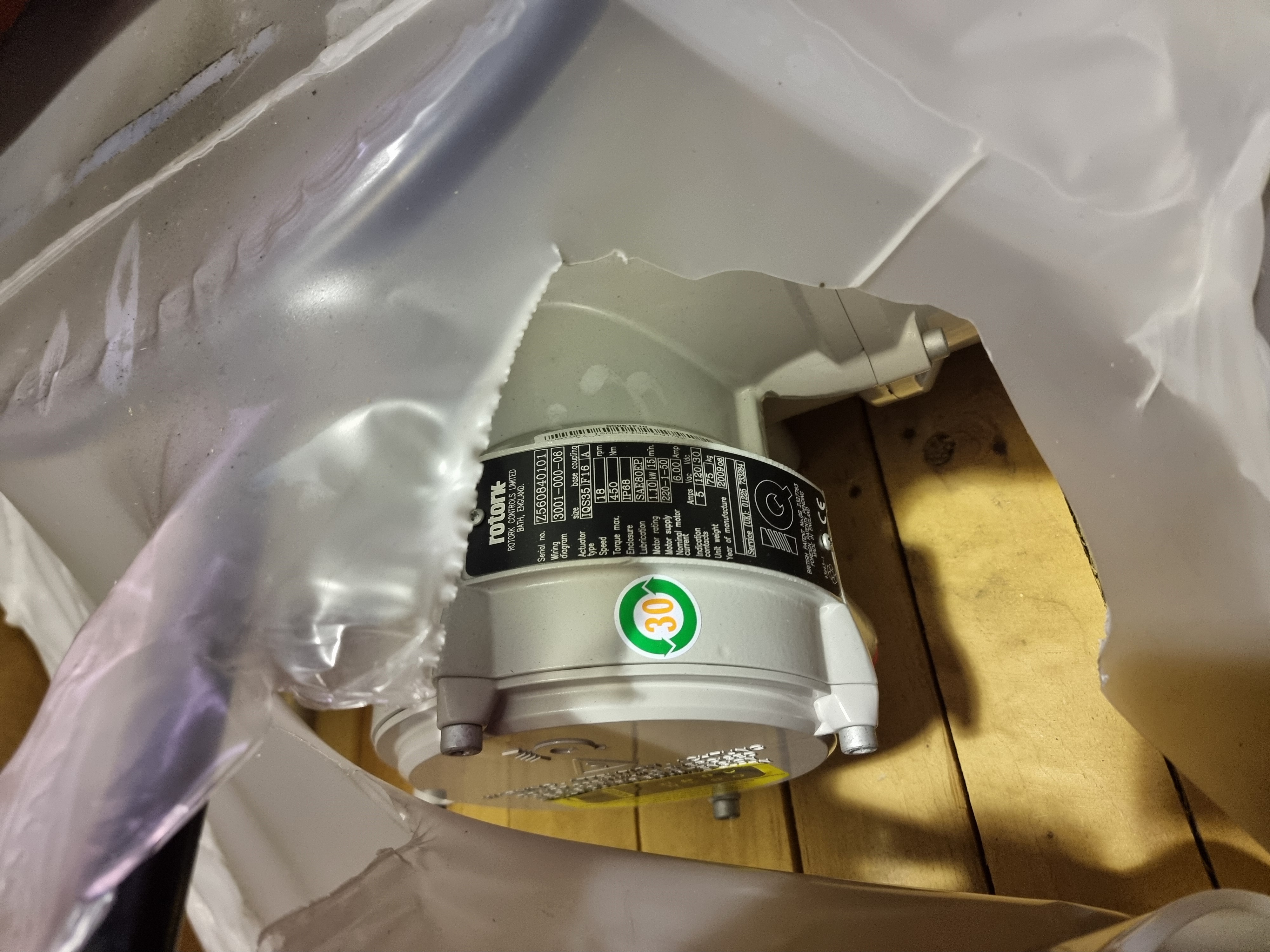 Rotork IQS35 Intelligent Multi Turn Actuator | IQS35-F16-A