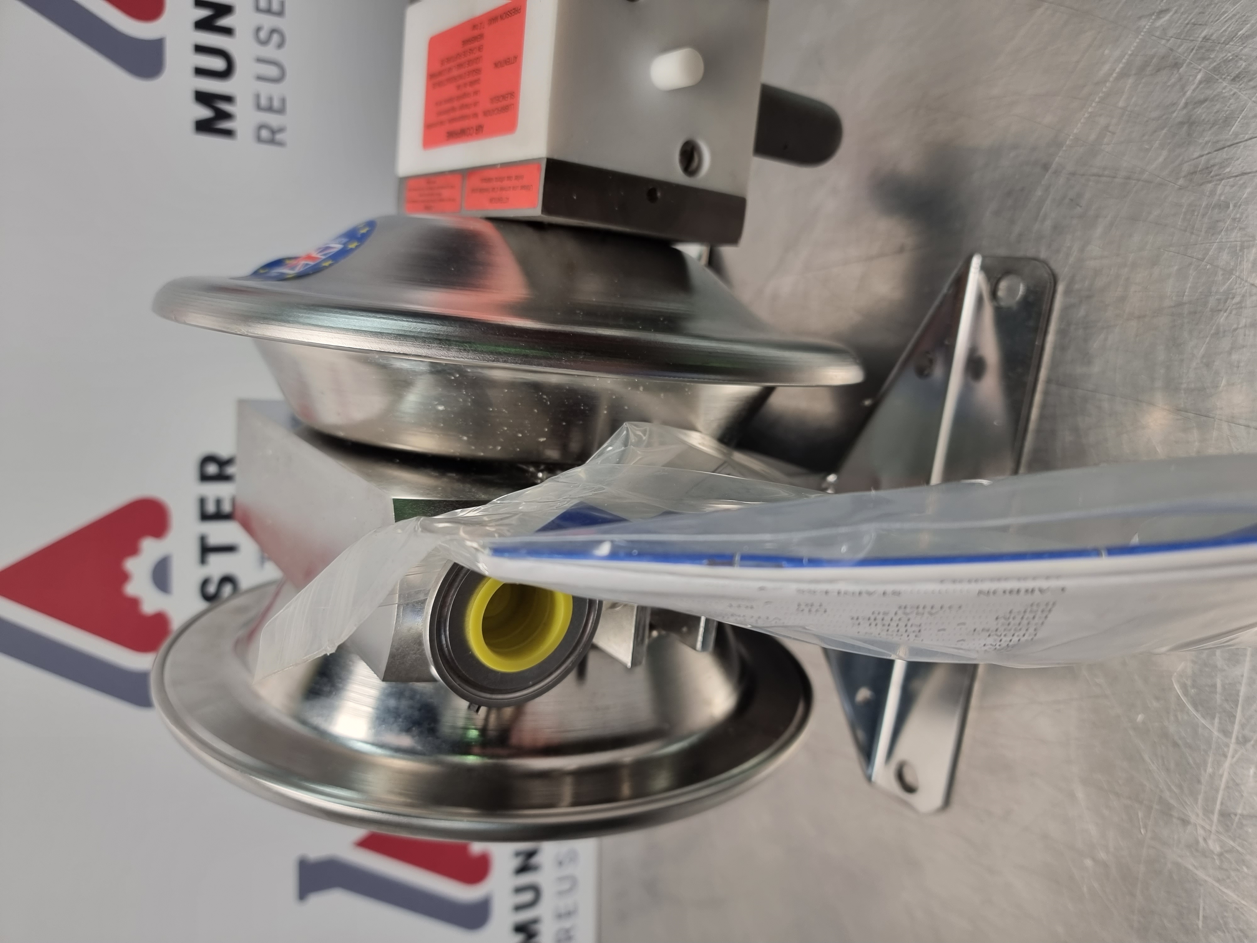 Used Flotronic 1 Nut Diaphragm Pump | 7X366TTPSTRI081