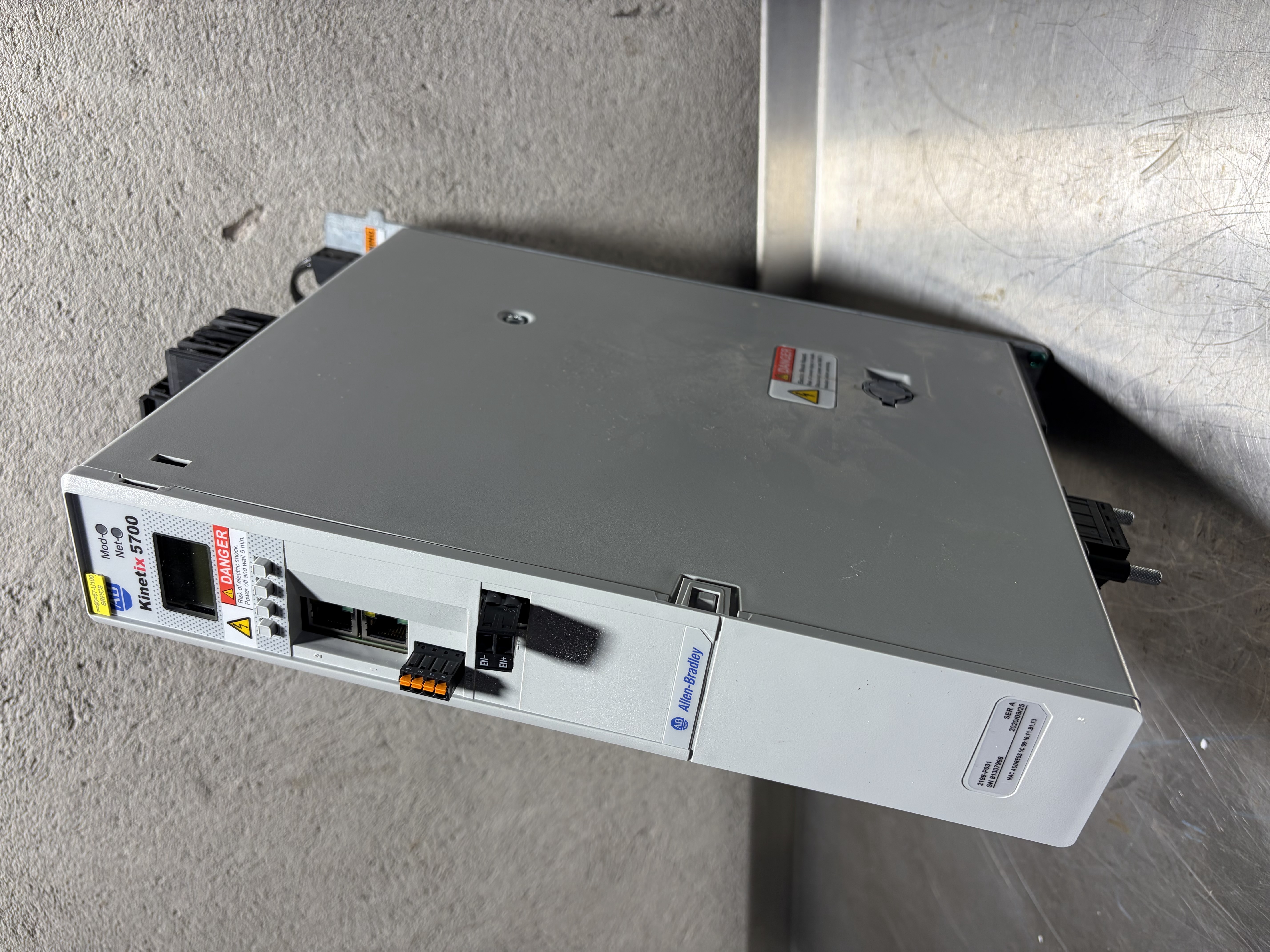 Used Allen Bradley Kinetix 570 Power Supply 2198-P031