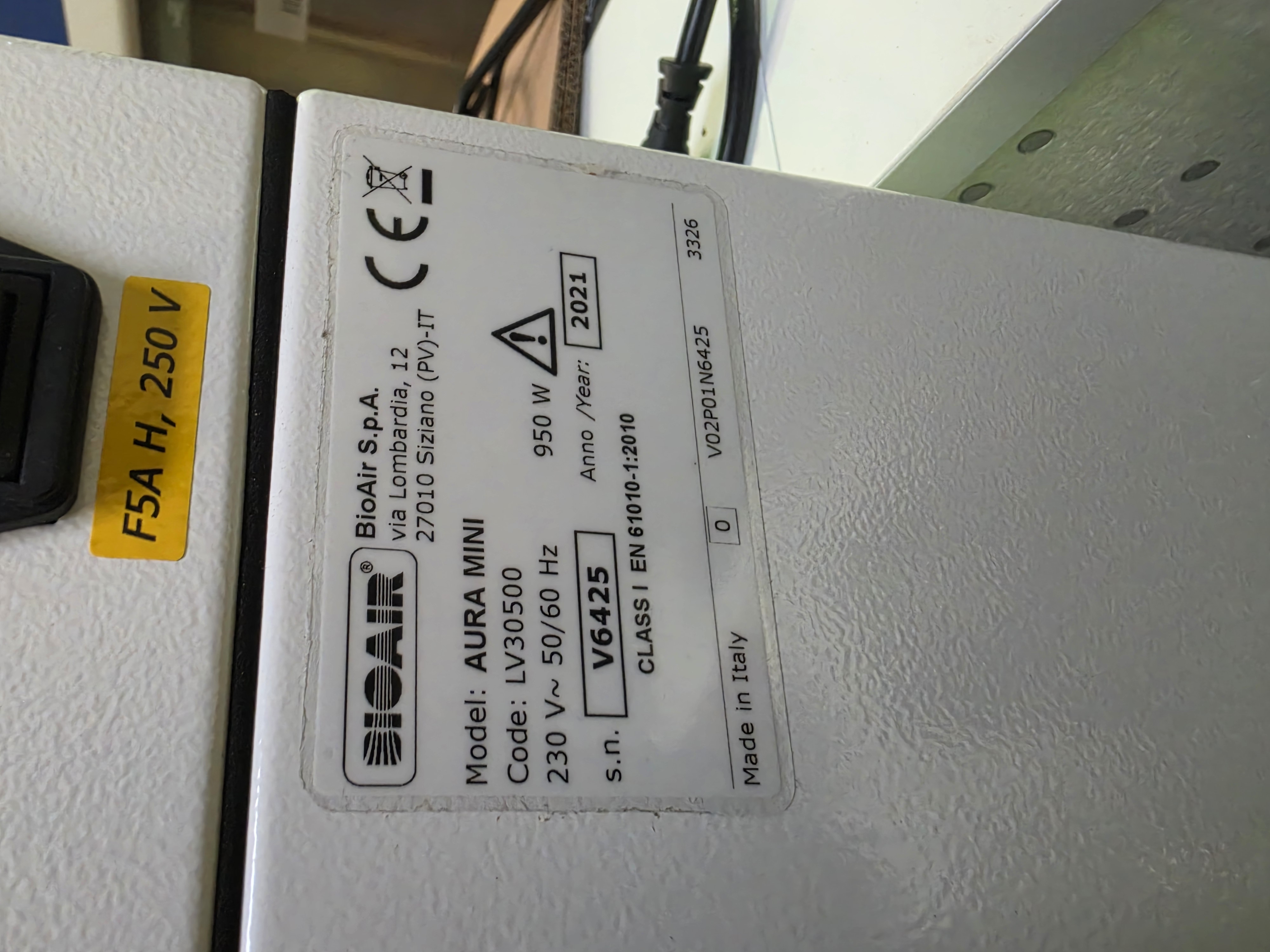 Used BioAir Aura Mini LV30500 Class II Biological Safety Cabinet