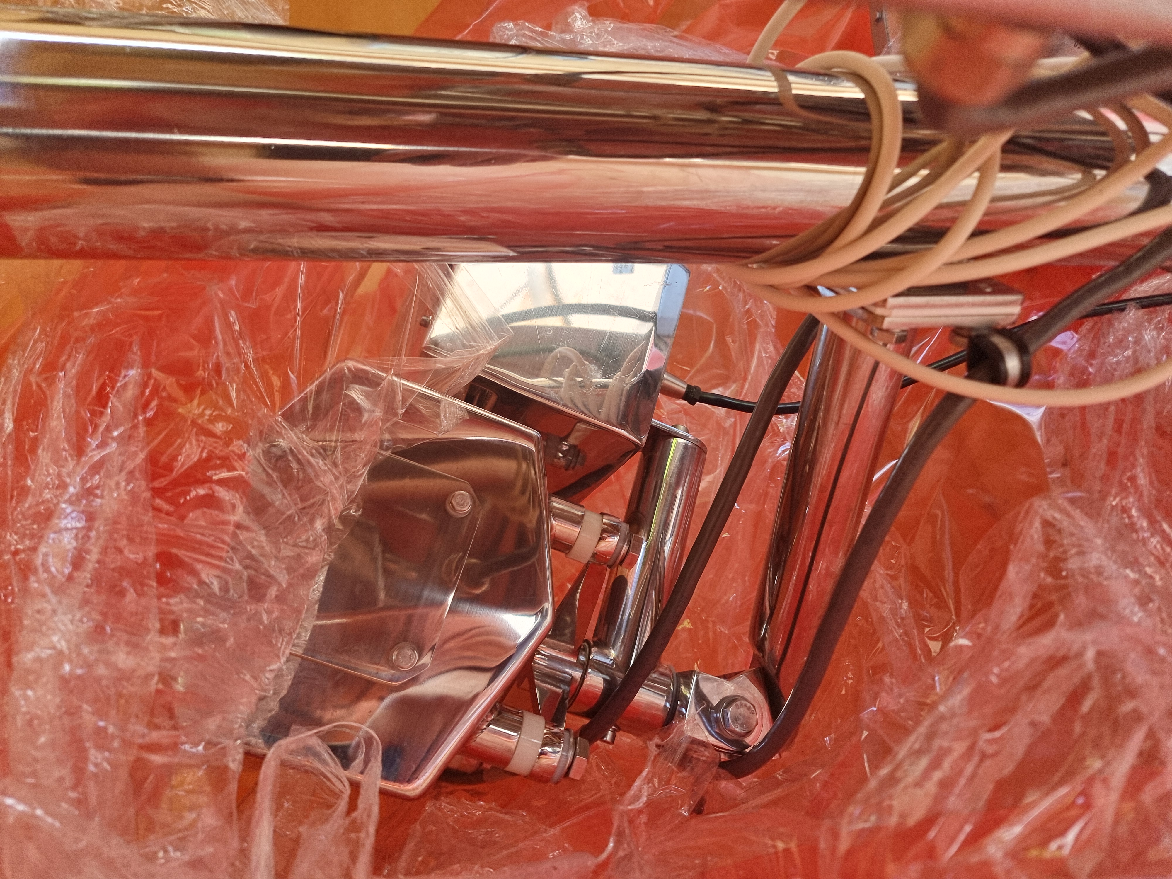 Used Safeline Capsule Sorter & Metal Detector