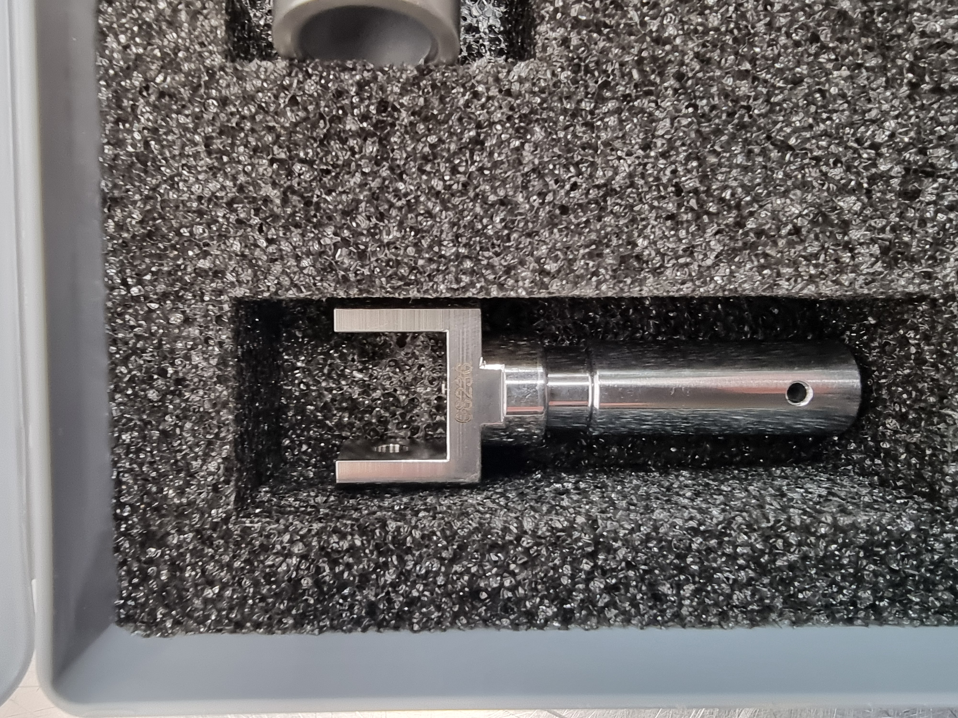 Used Bosch Dosing Pump Head 1 - 5ml  P/N: 8-109-297-099