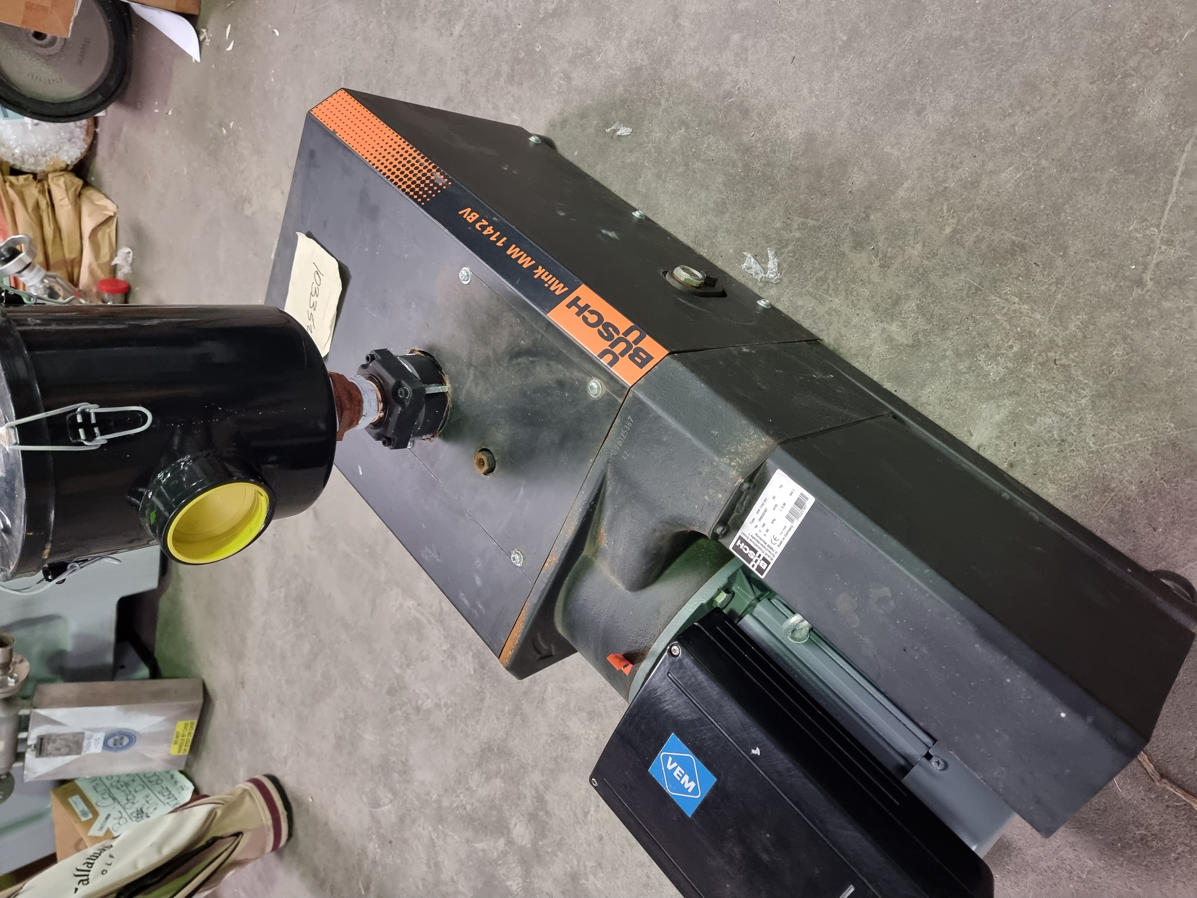 Busch Mink MM 1142 BV Vacuum Pump