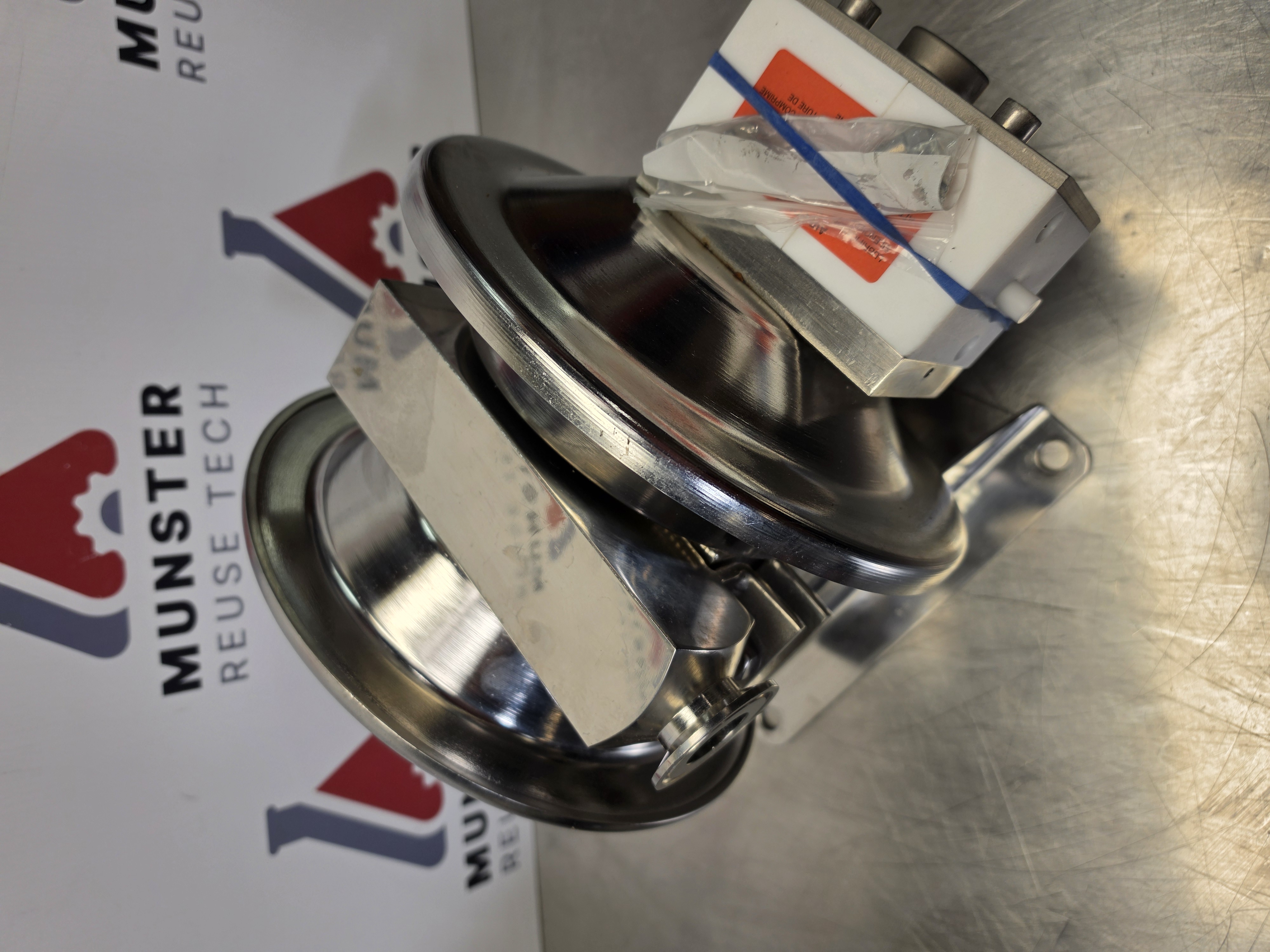 Used FPL Flotronic One-Nut Stainless Steel Diaphragm Pump | Tri Clamp