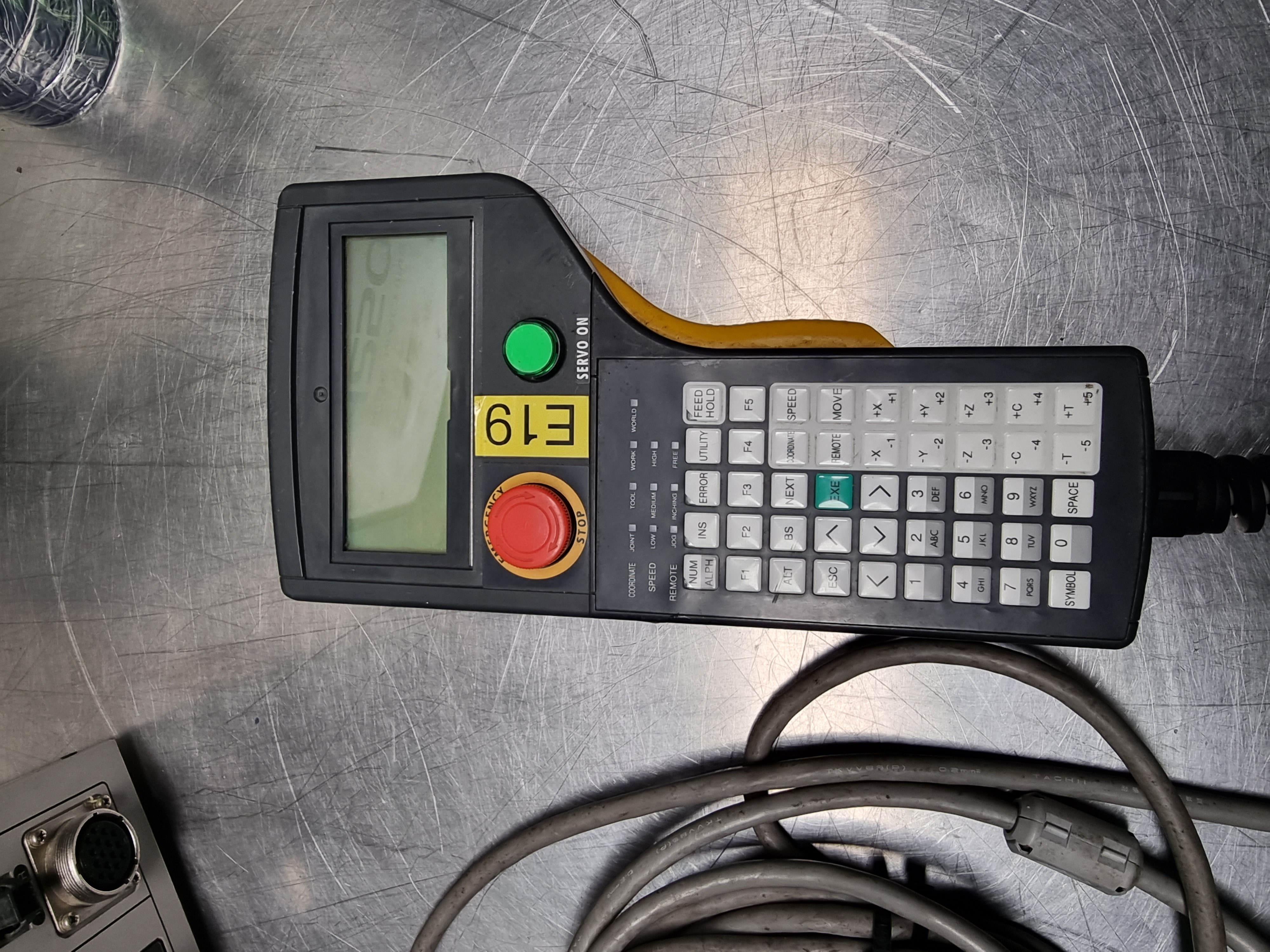 Used Toshiba TH250 Robot c/w Toshiba TS1000 Controller & TP1000 Teach Pendant