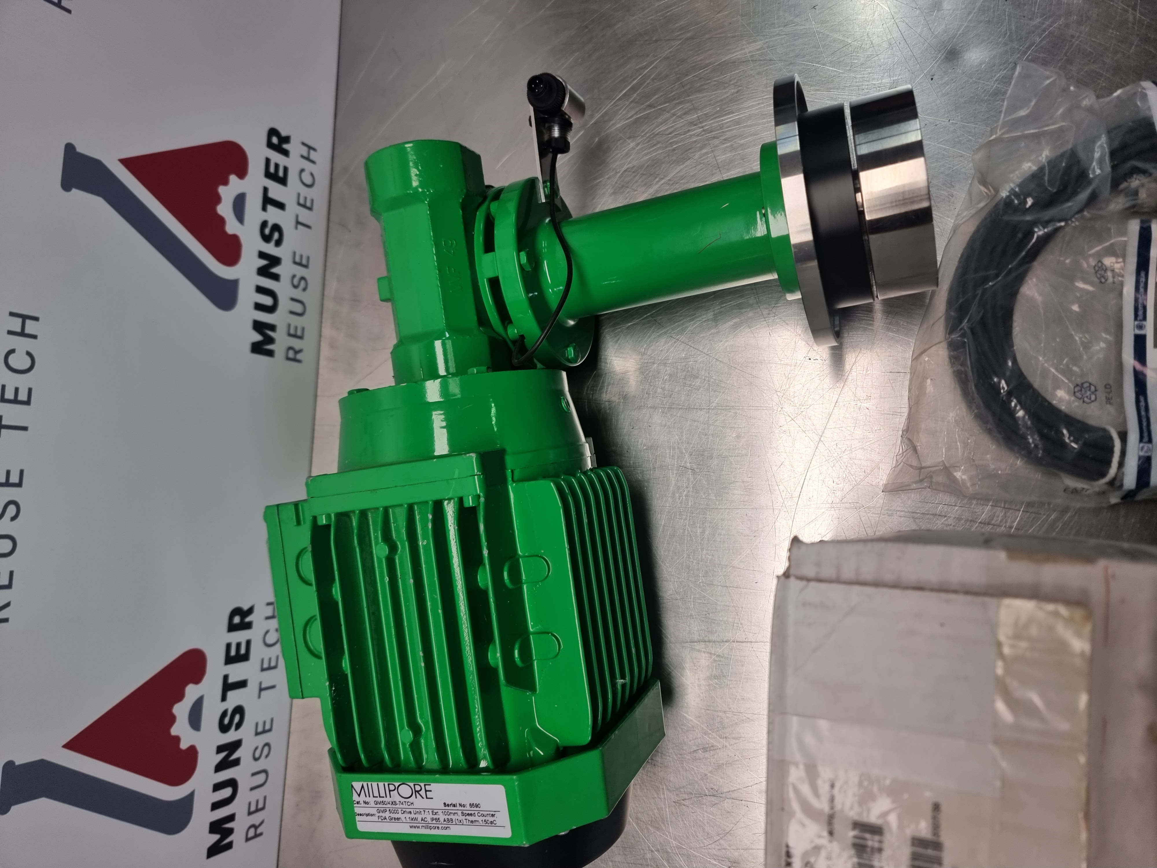 Used Millipore Novaseptic GMP 5000 Drive Unit c/w GM50/12 EP Magnetic Mixer