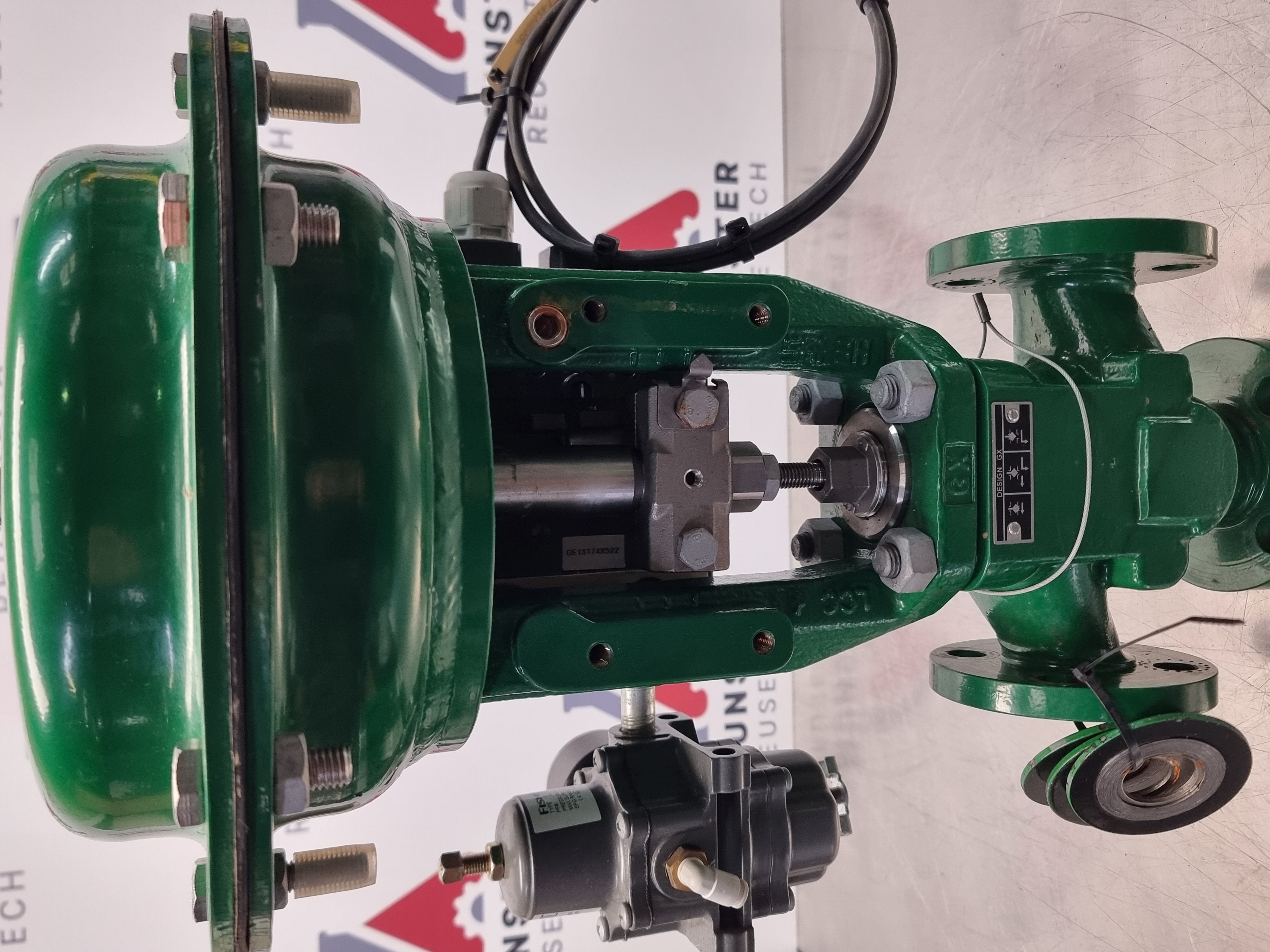 Used Fisher NPS-1-GX Control Valve 3 Way c/w Fieldvue DVC2000 Positioner