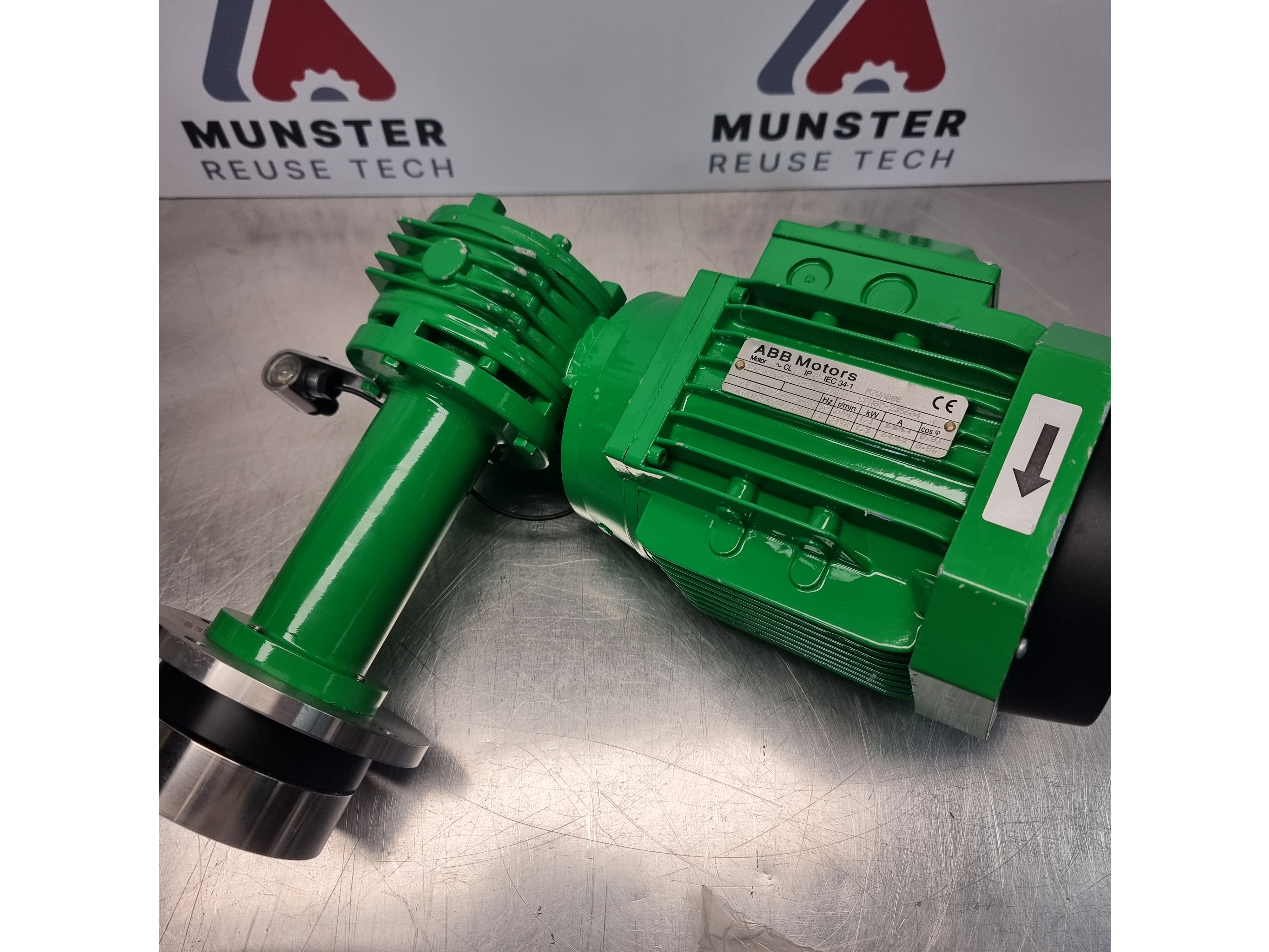 Used Millipore Novaseptic GMP 5000 Drive Unit c/w GM50/12 EP Magnetic Mixer