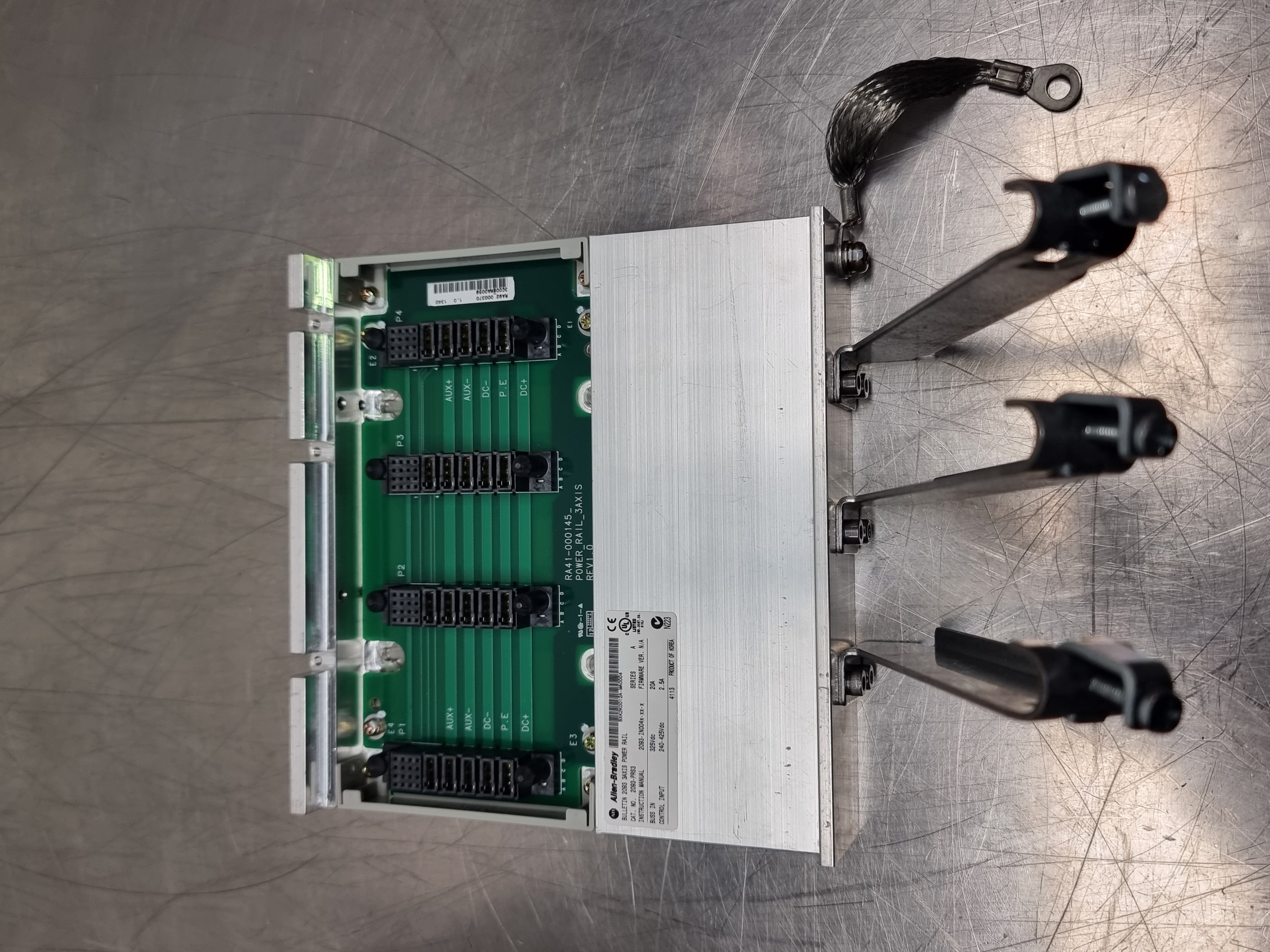 Used Allen Bradley 2093-AC05-MP5 | 2093 3kW/3A Integrated Axis Module