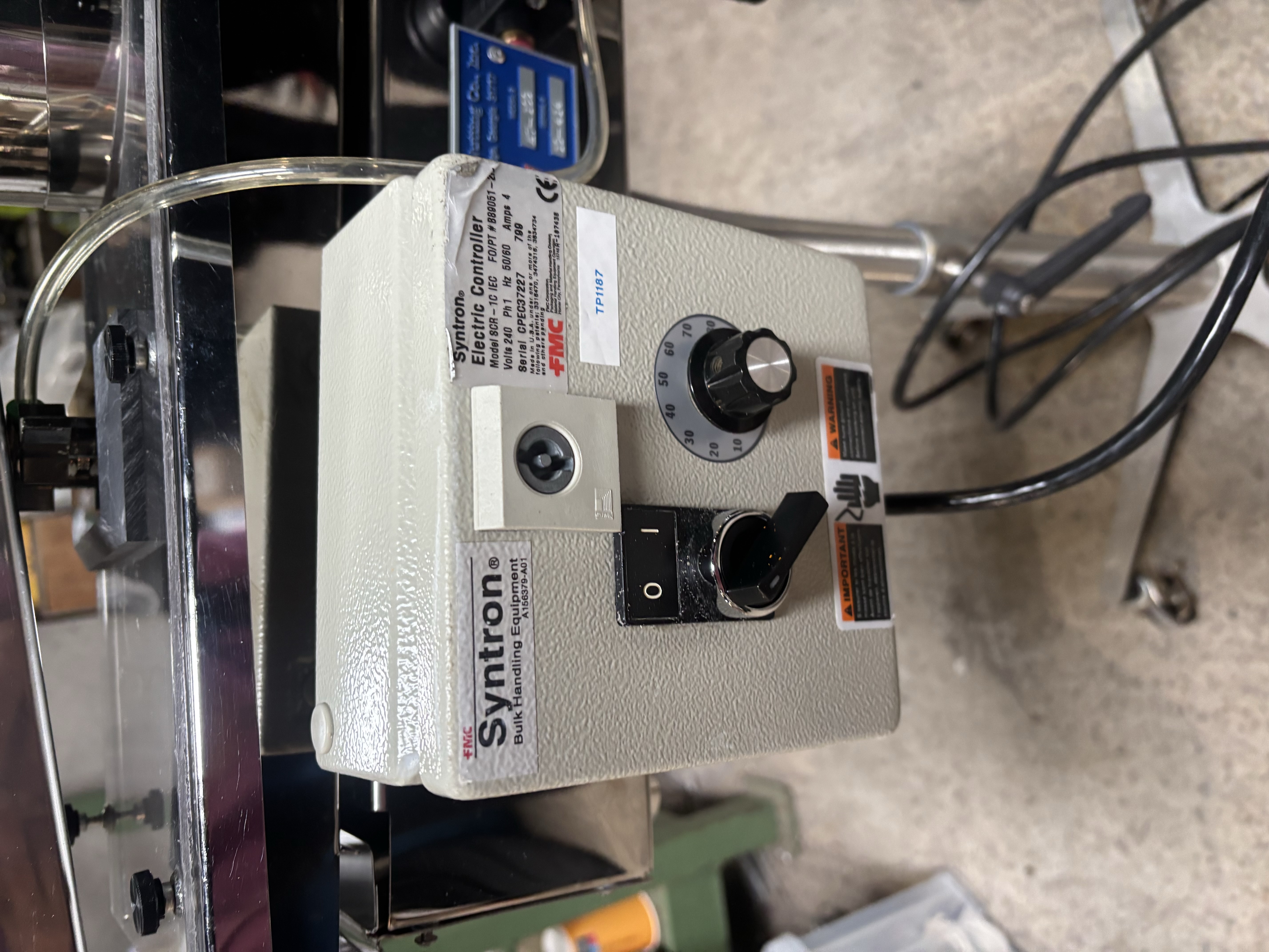 George Nutting Co. AV-100 Tablet Deduster