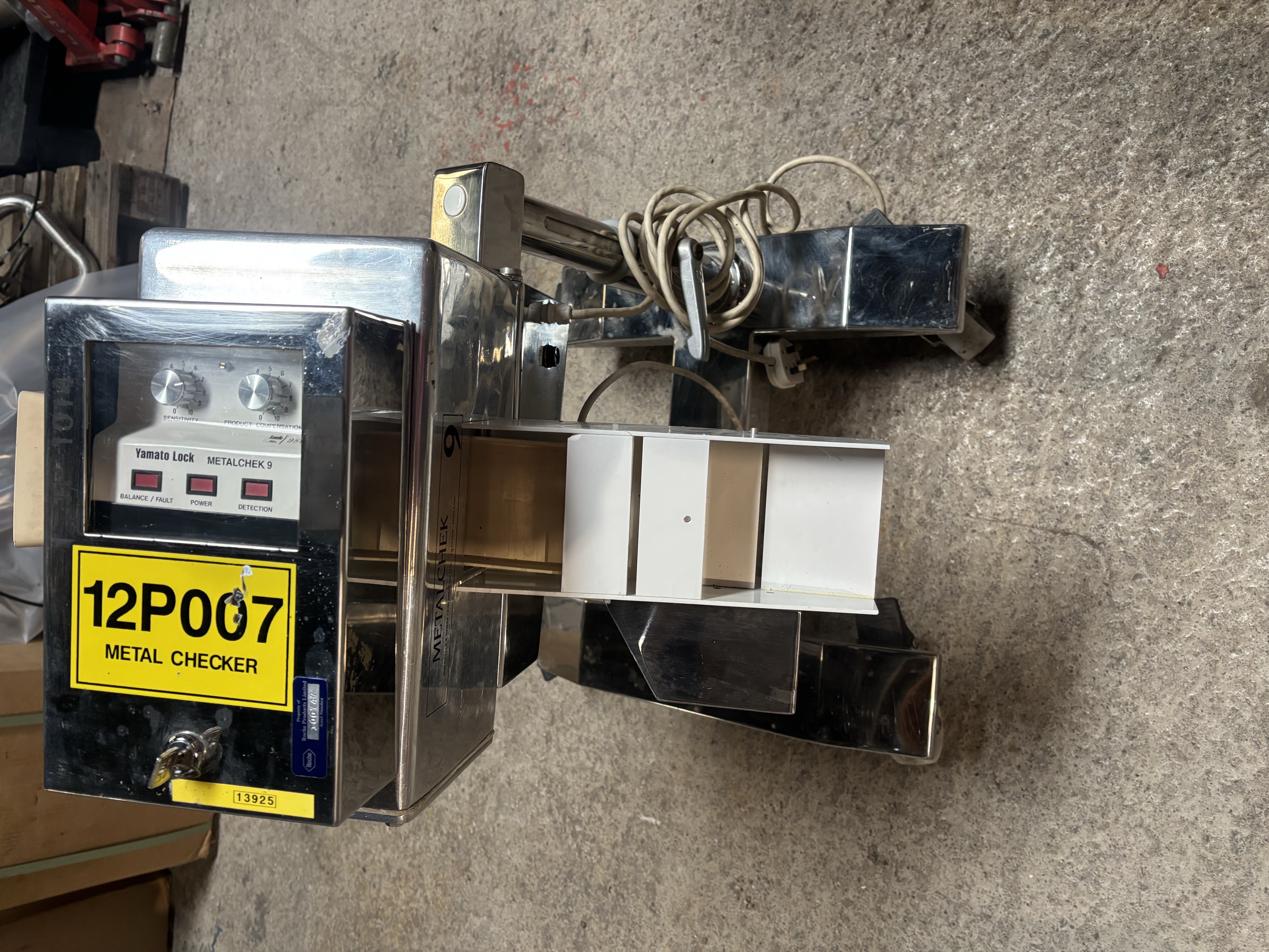 Used Yamato Lock Metal Detector 
