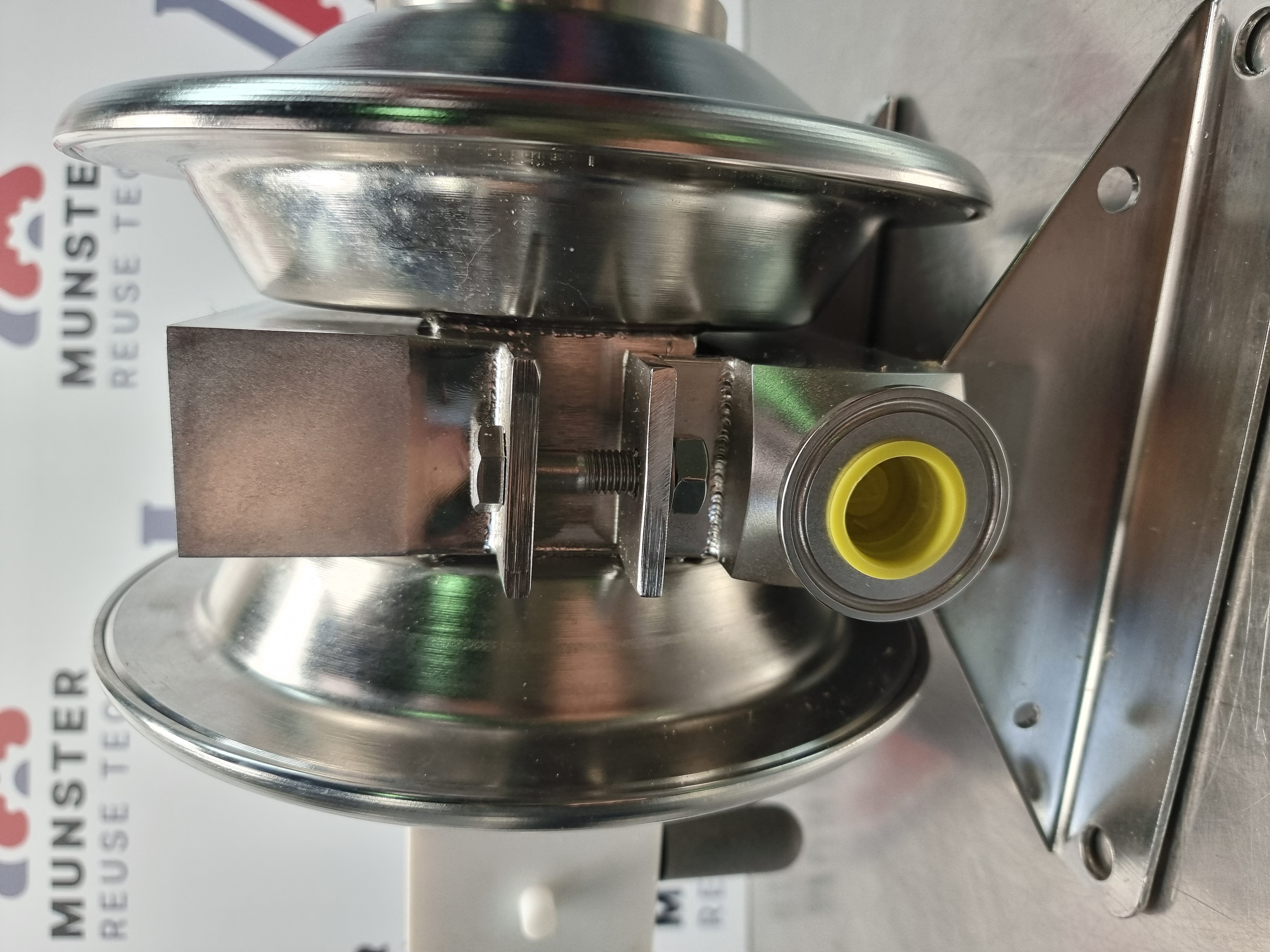 Used Flotronic 1 Nut Diaphragm Pump | 7X366TTPSTRI081