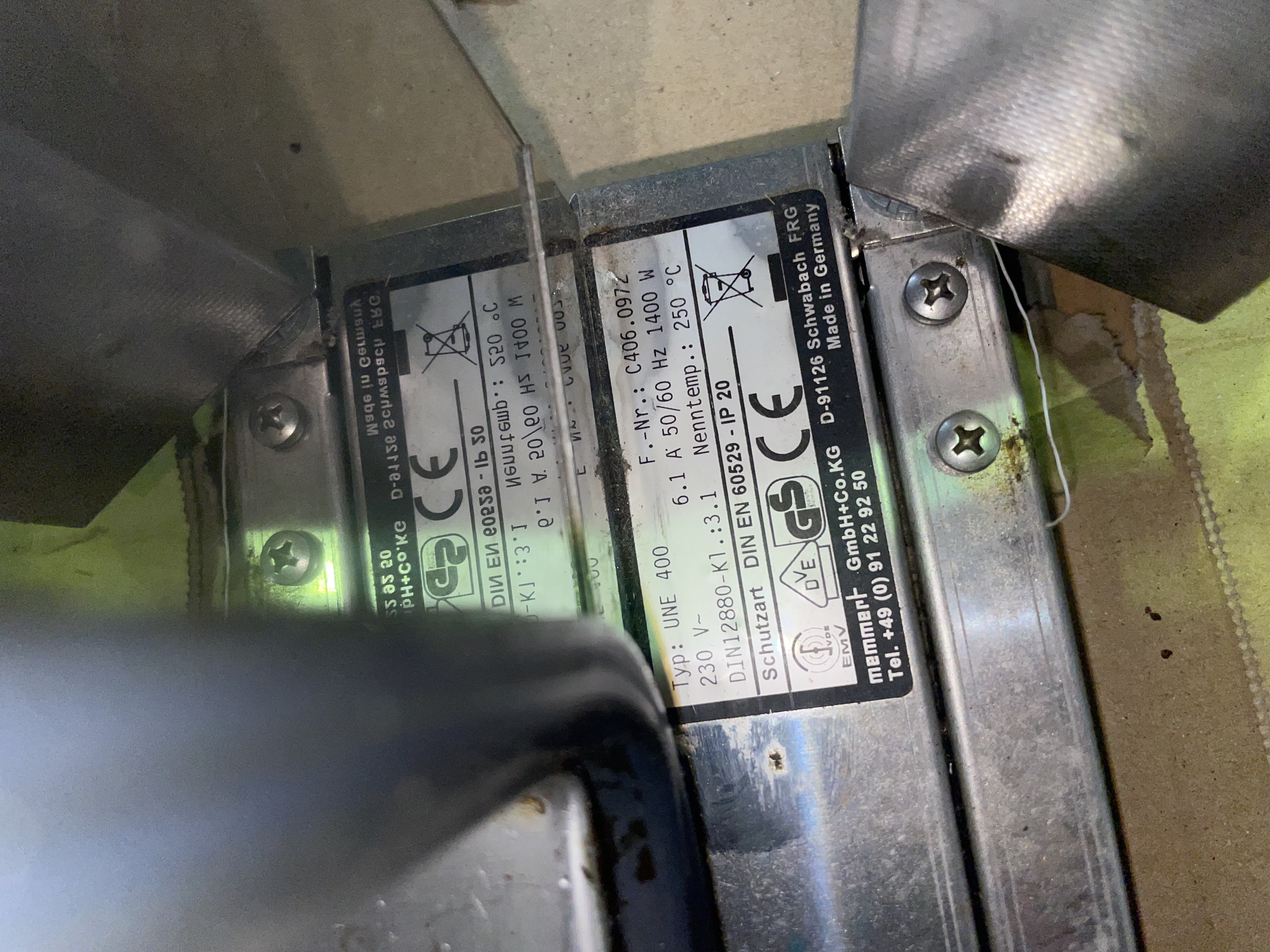 Used Memmert Incubator UNE 400