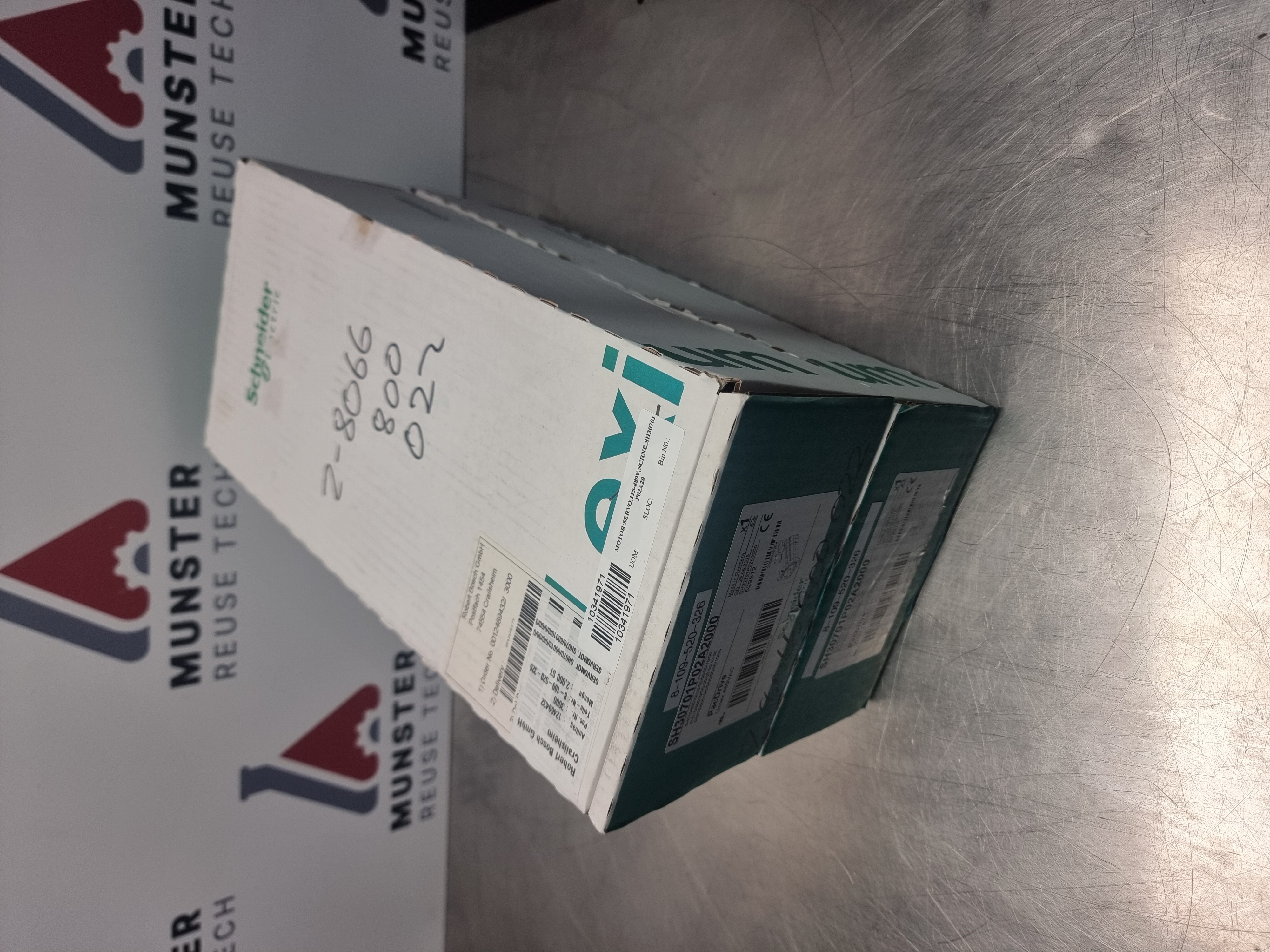 Schneider Elau SH30701P02A2000 Servo Motor | SH070/60010/0/0/00/00/00/10/00