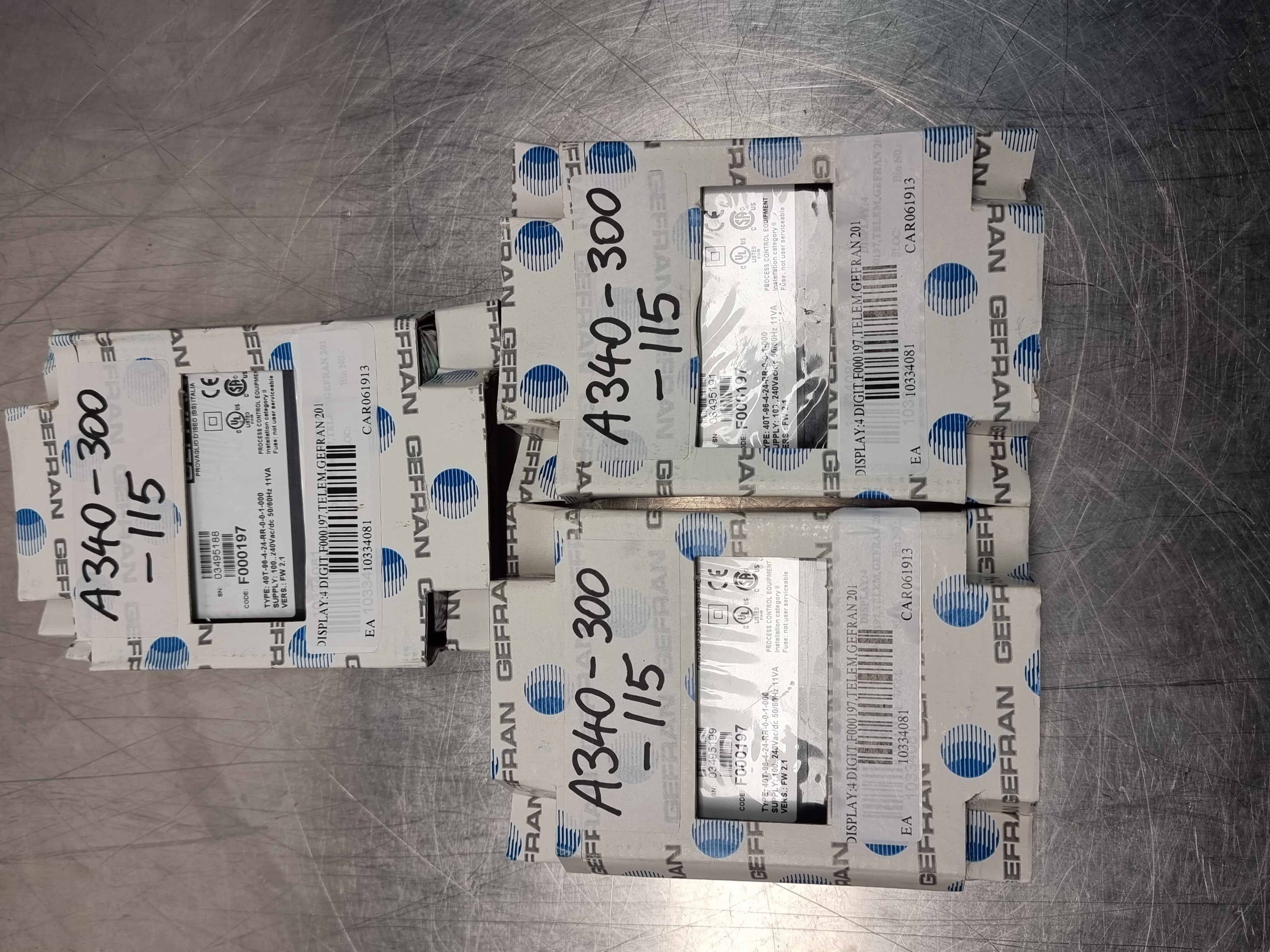 Gefran Temperature Controller | Type: 40T-96-4-24-RR-0-0-1-000 | Code: F000197