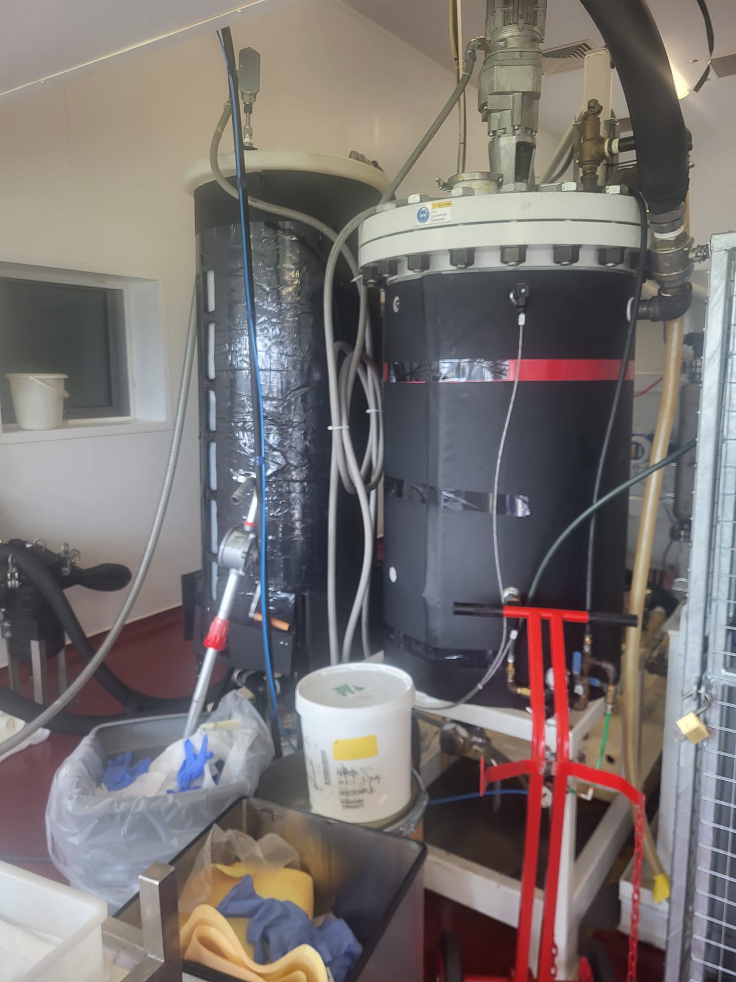 Used ESCO Foam Mixing Machine