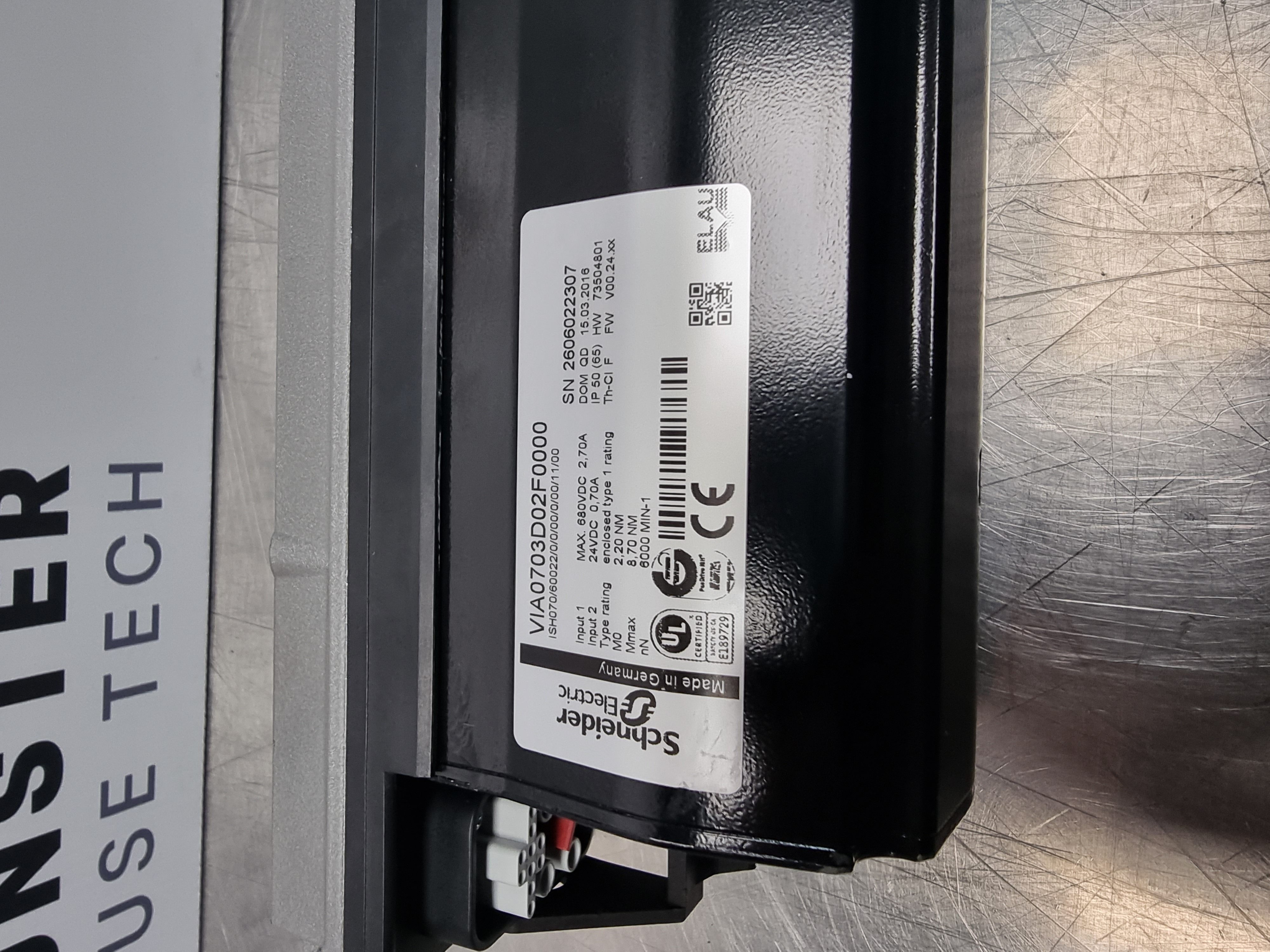 Used Schneider Elau VIA0703D02F0000 Servo Motor | iSH070/60022/0/0/00/0/00/11/00