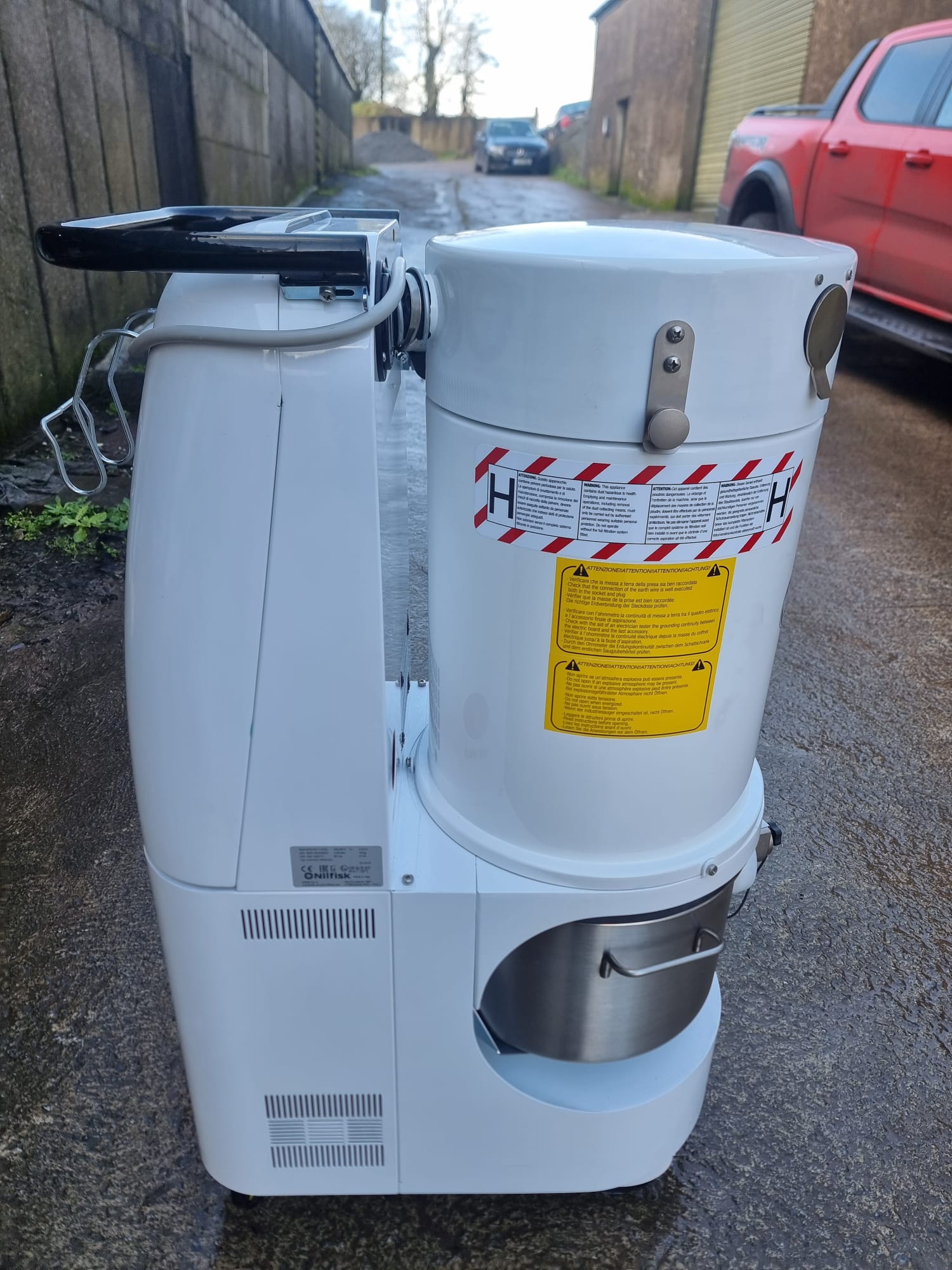 Used Nilfisk VHW321 Industrial Vacuum Cleaner