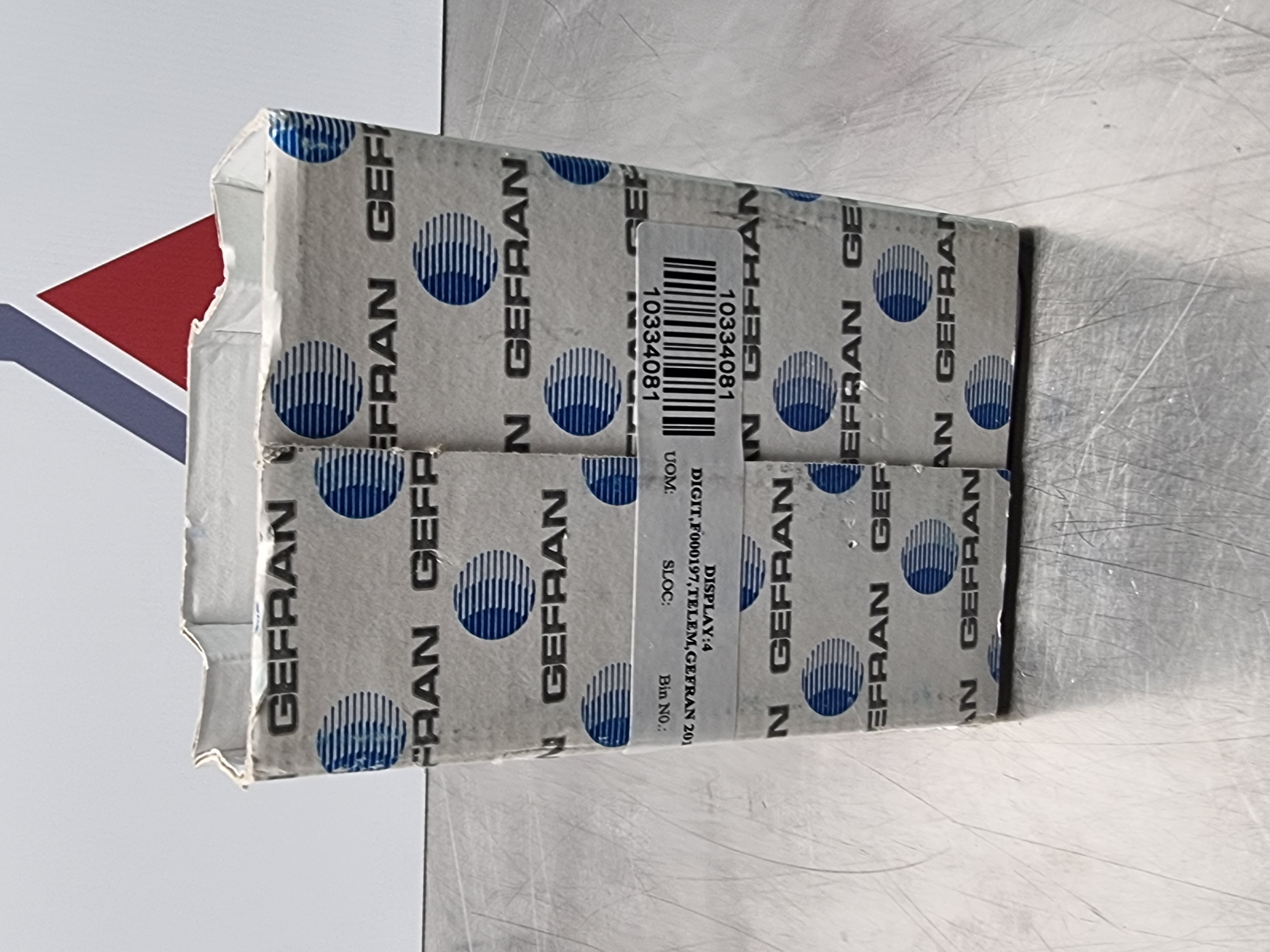 Gefran Temperature Controller | Type: 40T-96-4-24-RR-0-0-1-000 | Code: F000197