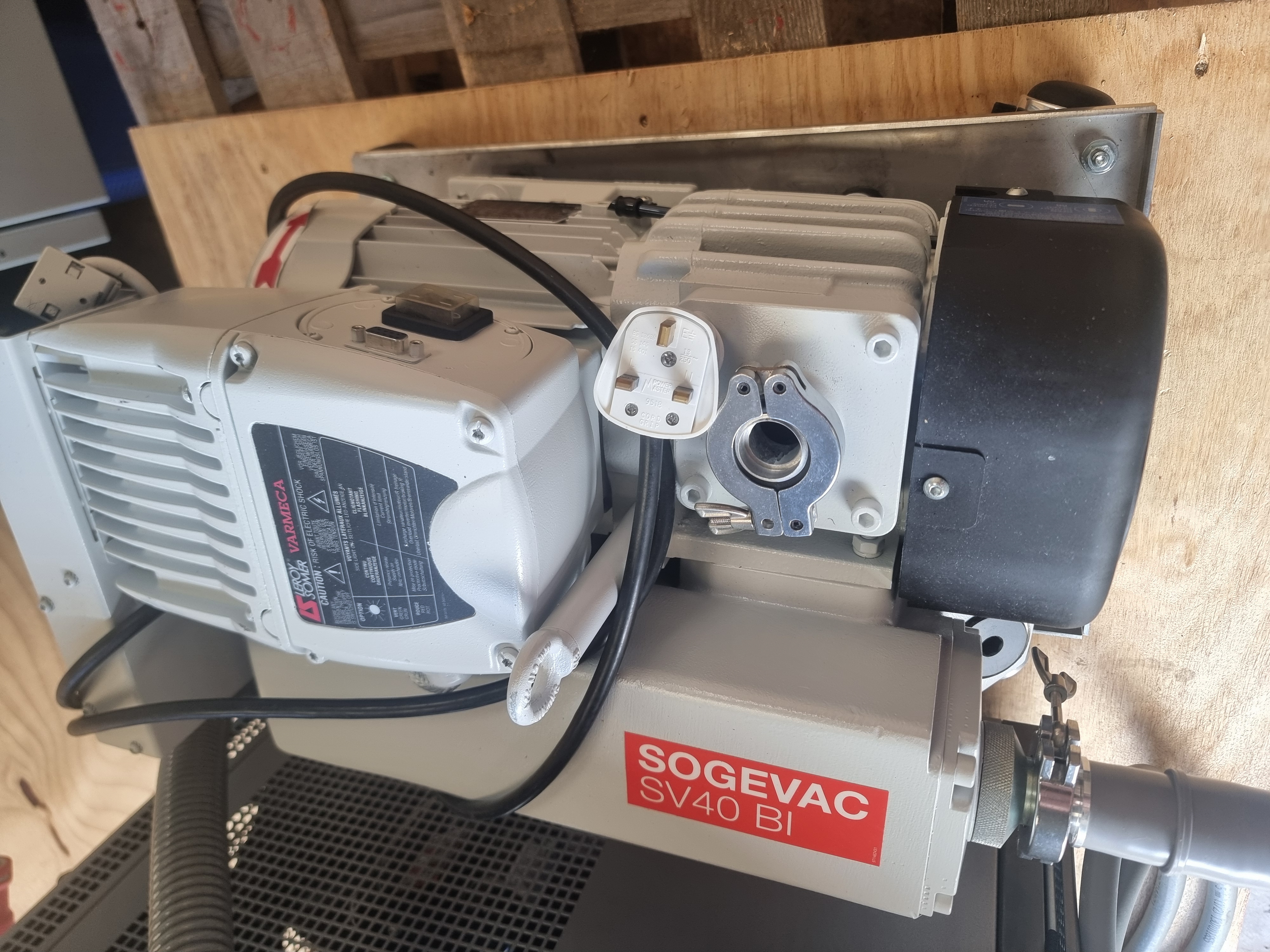 Used Perkin Elmer NexION 300X ICP Mass Spectrometer System C/W Vacuum Pump & Chiller