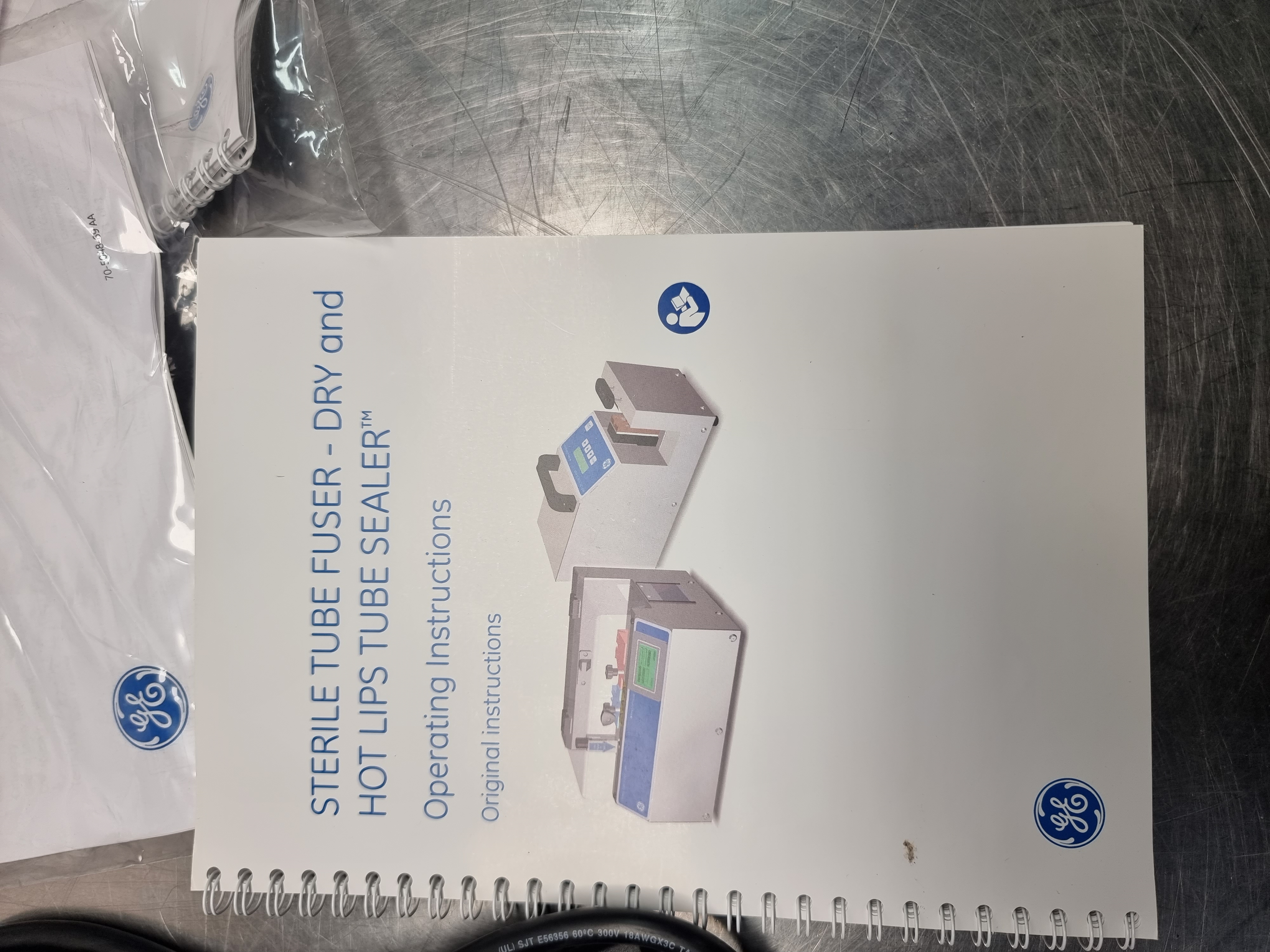 GE 28-4117-04 Hot Lips Tube Sealer