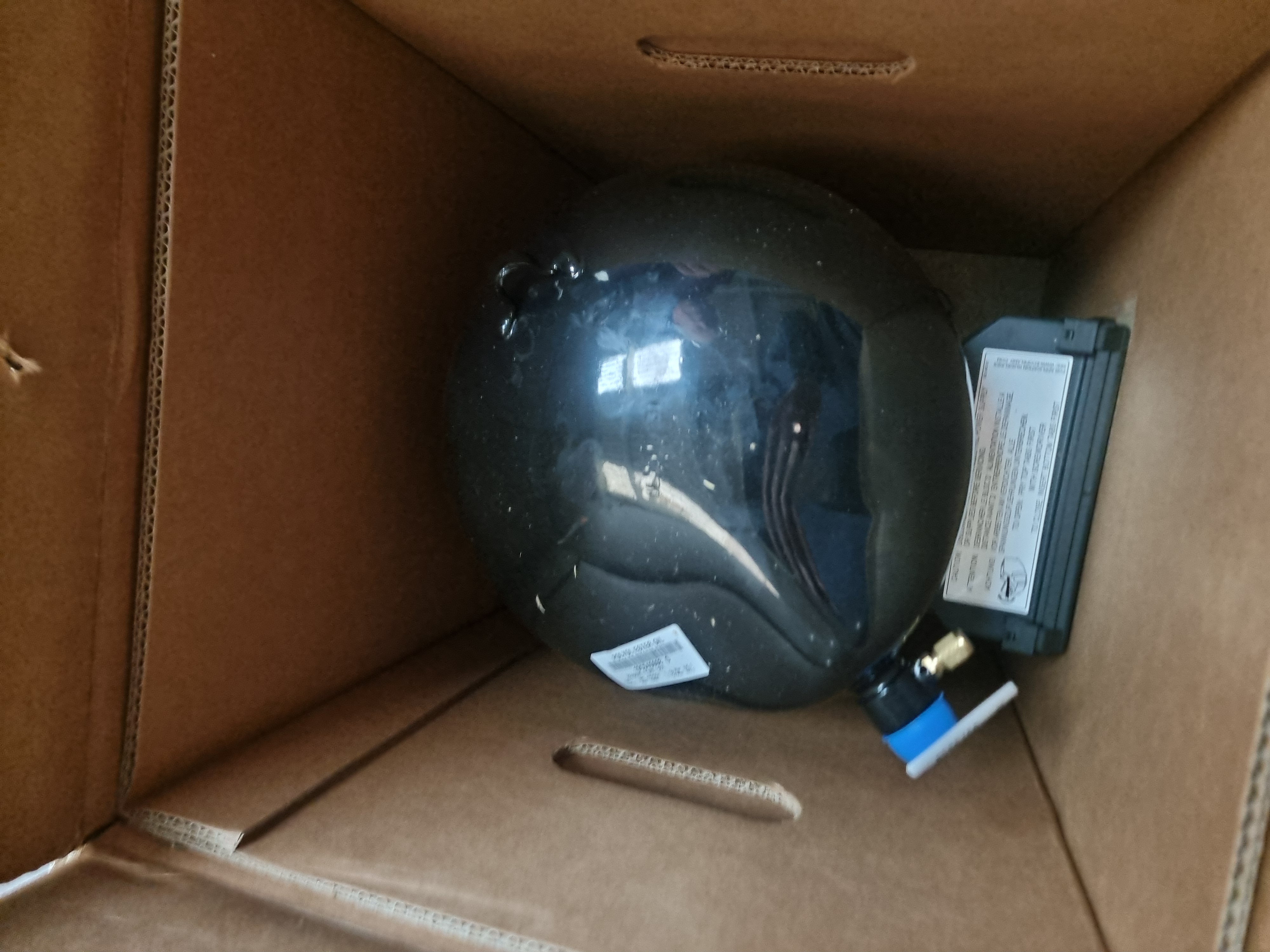 Used Emerson / DWM Copeland ZF40K4E-TWD-951 Refrigeration Compressor