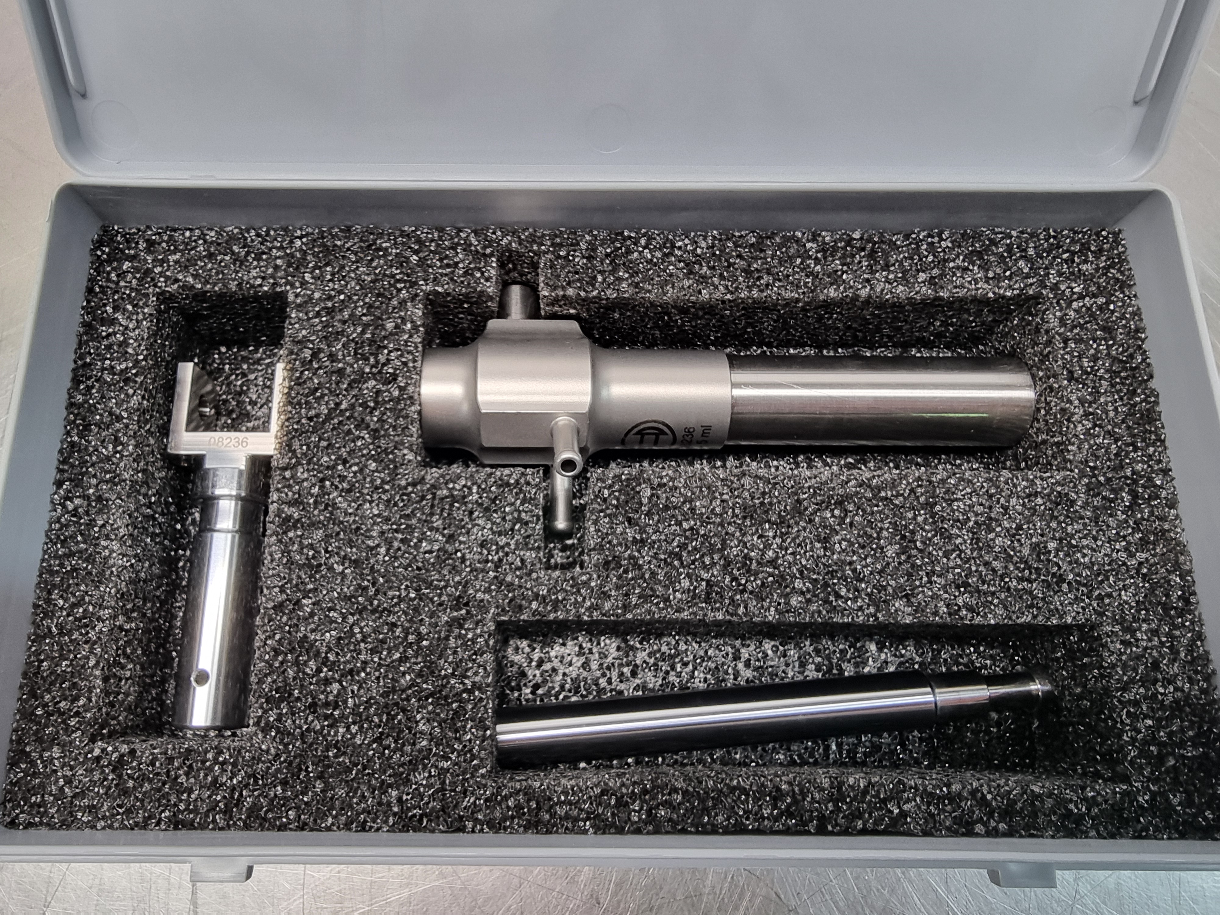 Used Bosch Dosing Pump Head 1 - 5ml  P/N: 8-109-297-099