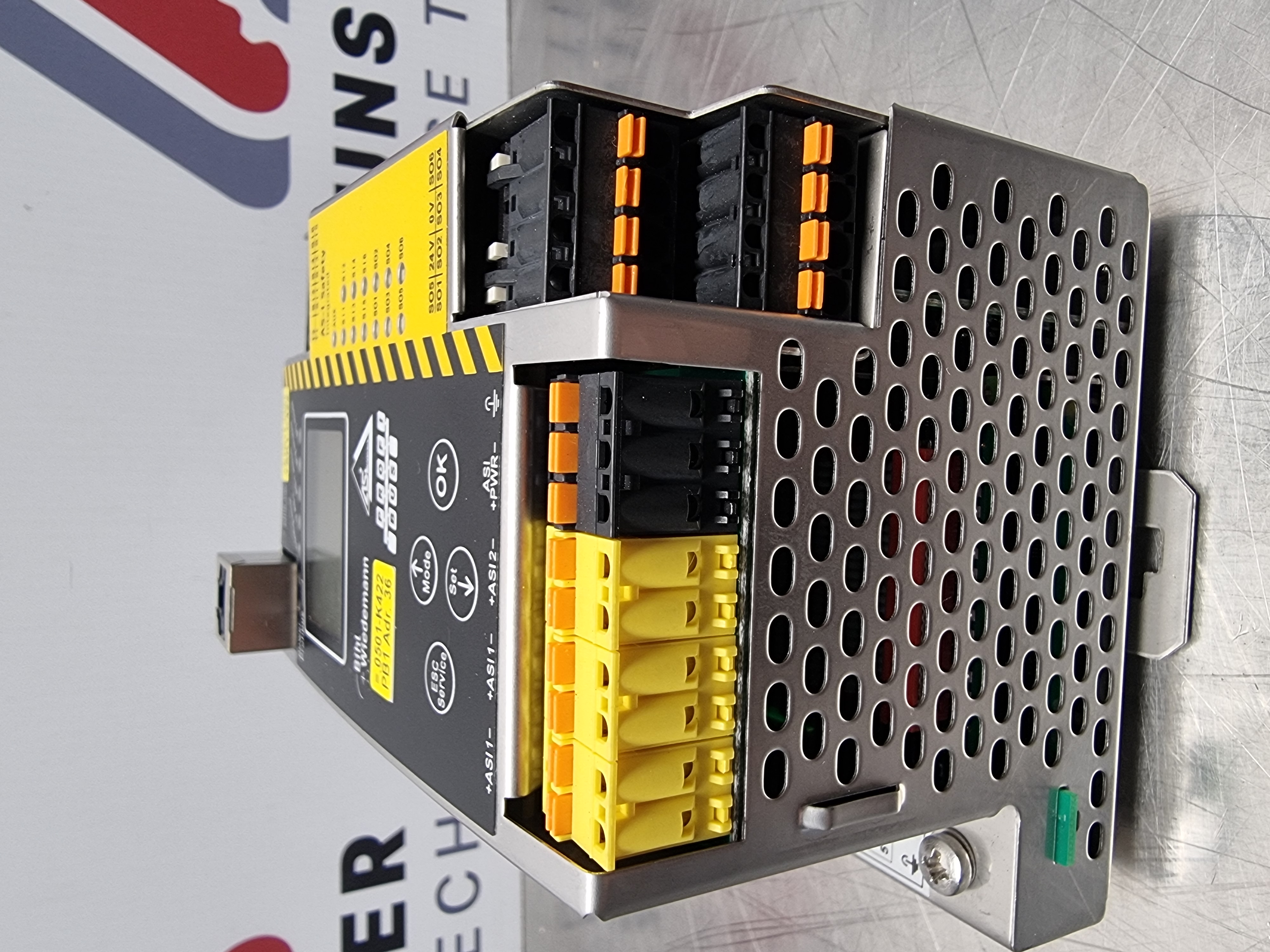 Used Bihl + Wiedemann BWU2635 AS-i Profibus Gateway | Version: V4.3