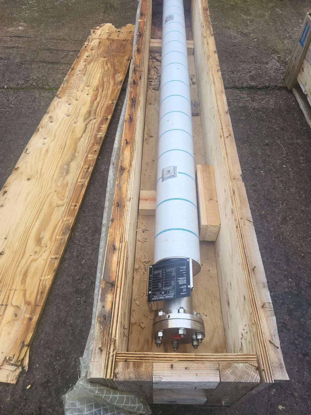 Steris Finn-Aqua Columns