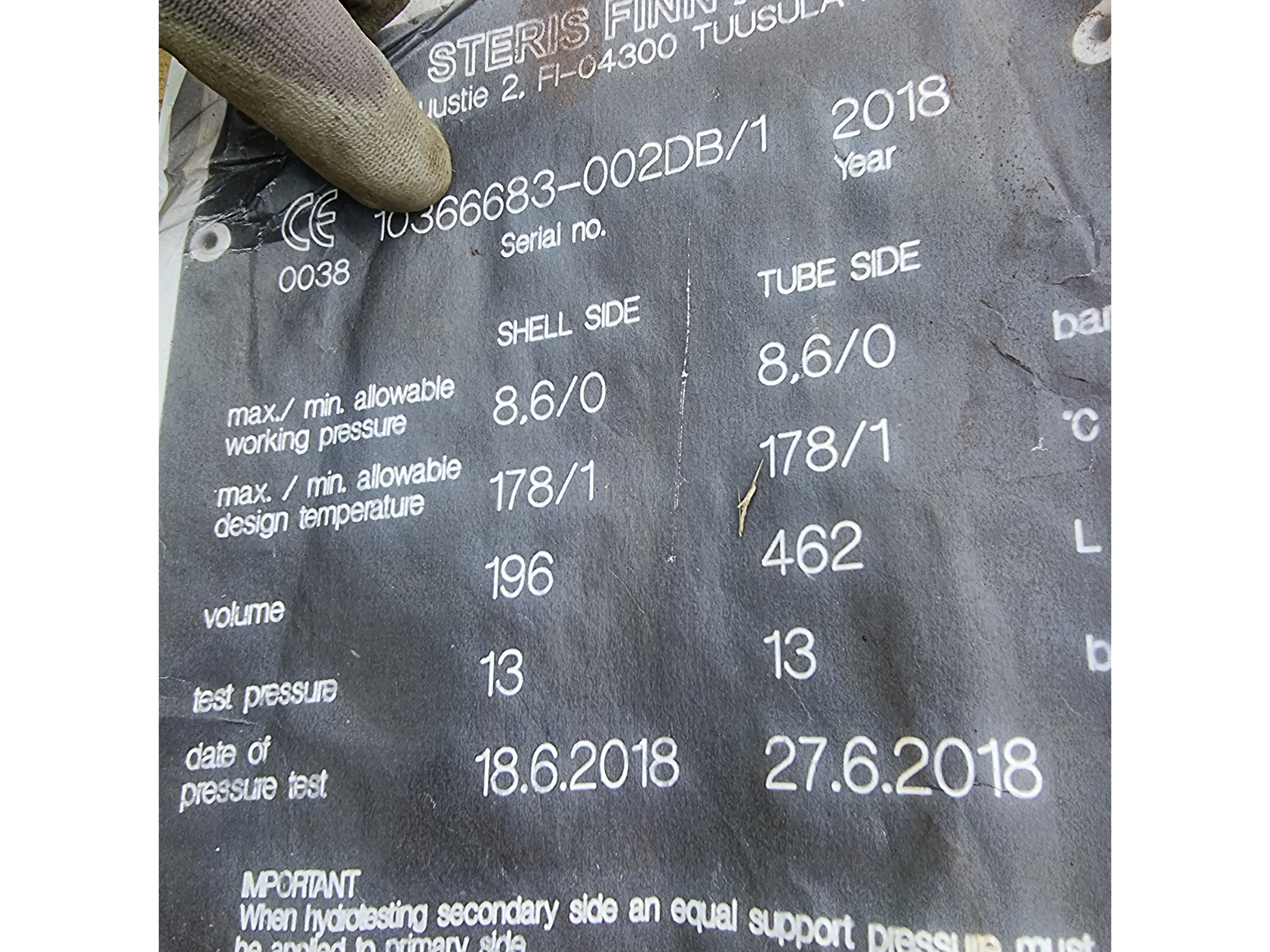 Steris Finn-Aqua Columns | 10366683-002DB/1 & 10366683-001DB/1 | 2018