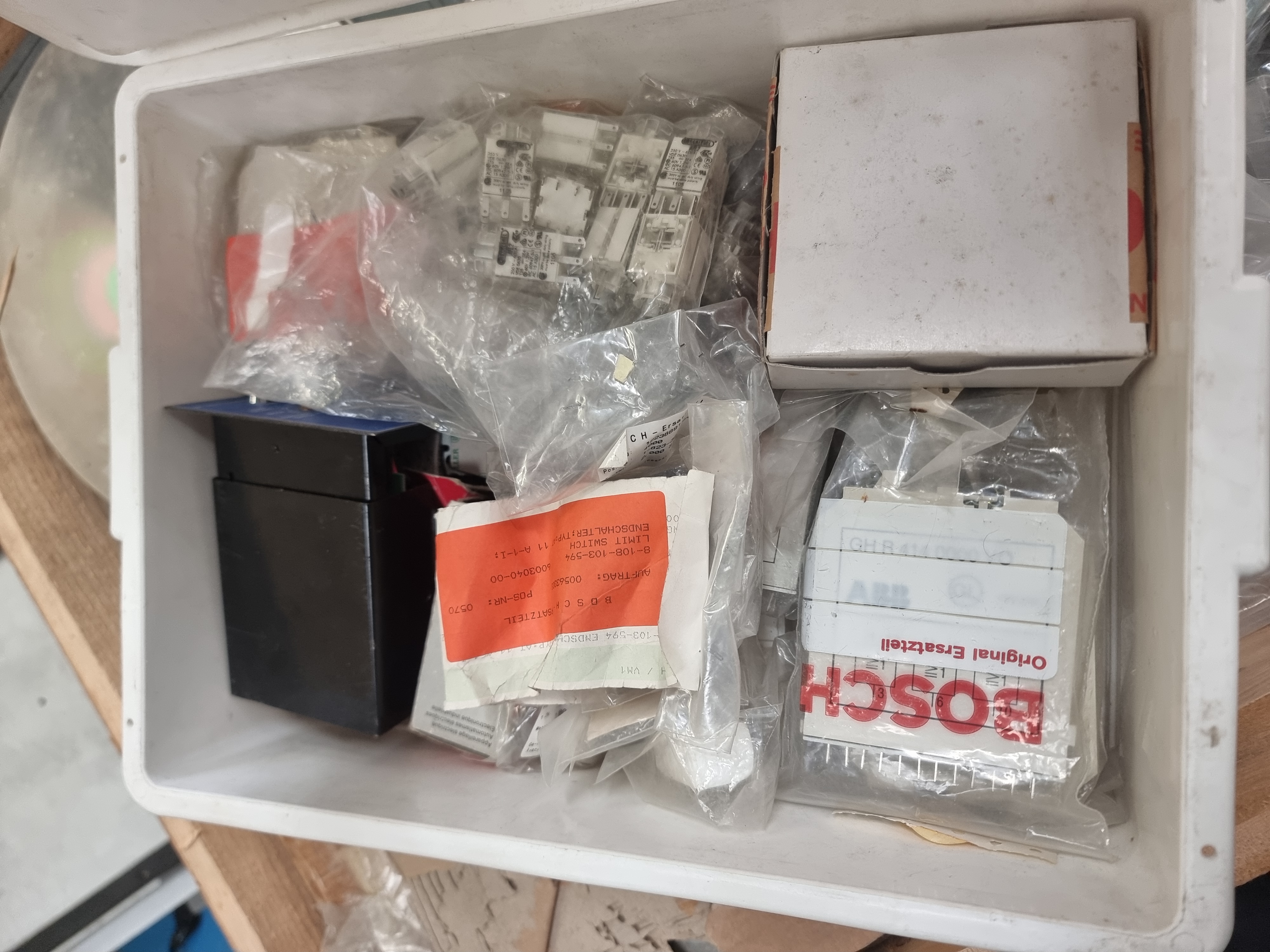 Used Bosch GKF-1500 S Capsule Filler Complete with Change Parts