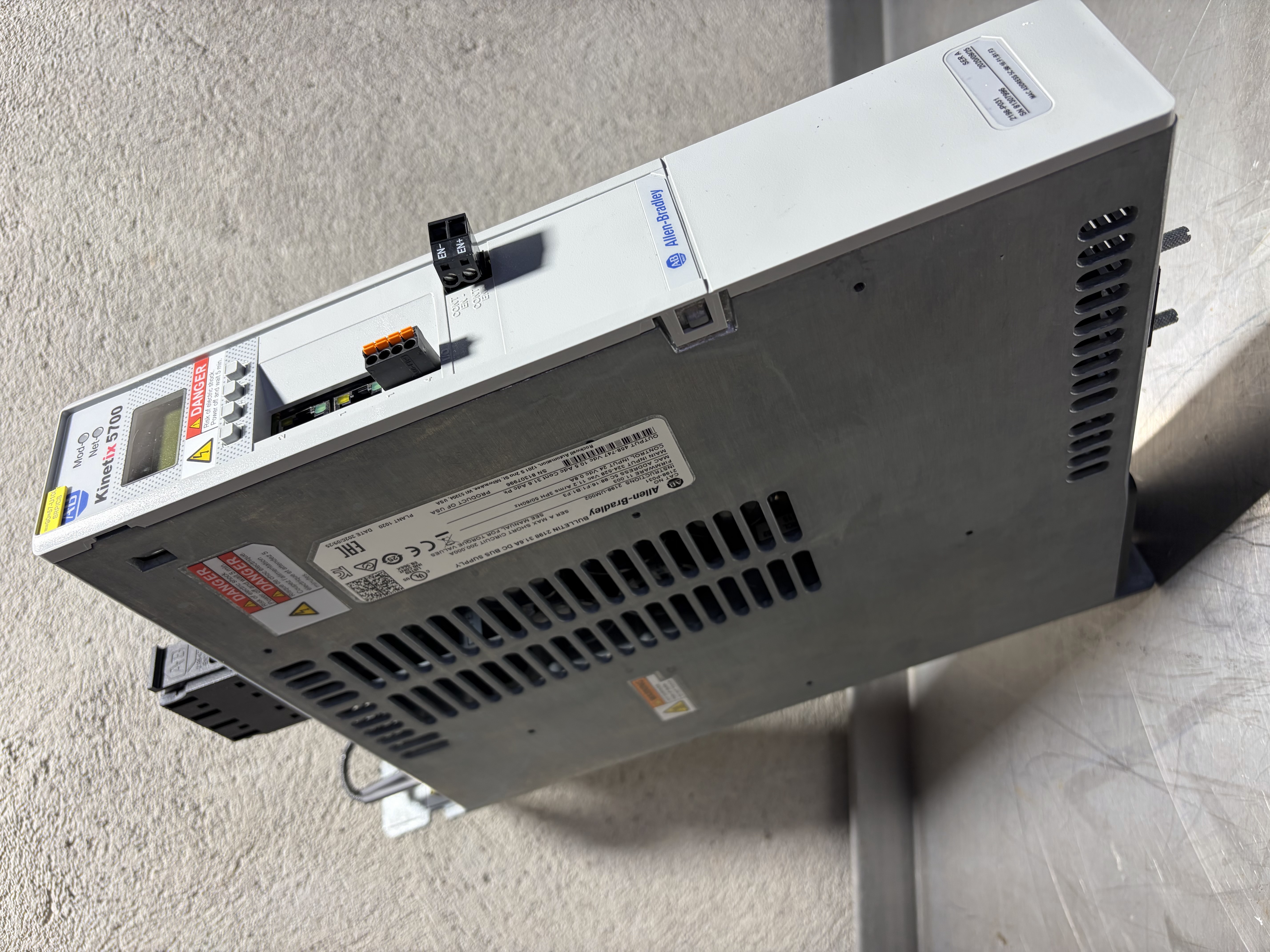 Used Allen Bradley Kinetix 570 Power Supply 2198-P031