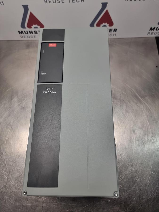 Danfoss 131F3409 Variable Frequency Drive | FC1102P11KT4E55H1 | 11kW / 15HP