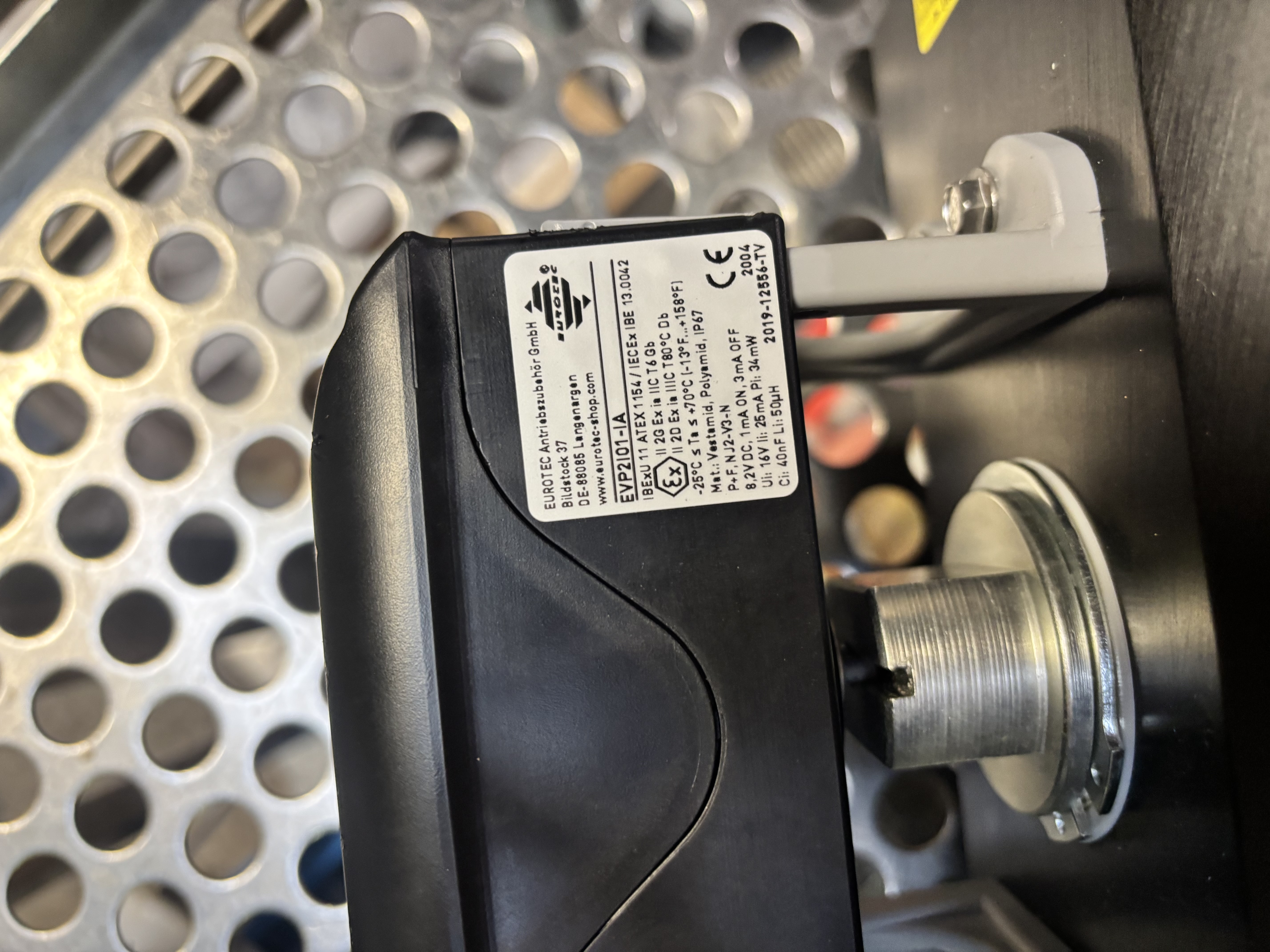 Used CRYO XCV-410 XCV-411 DN80 Ball Valve with Actuator Valve and Positioner