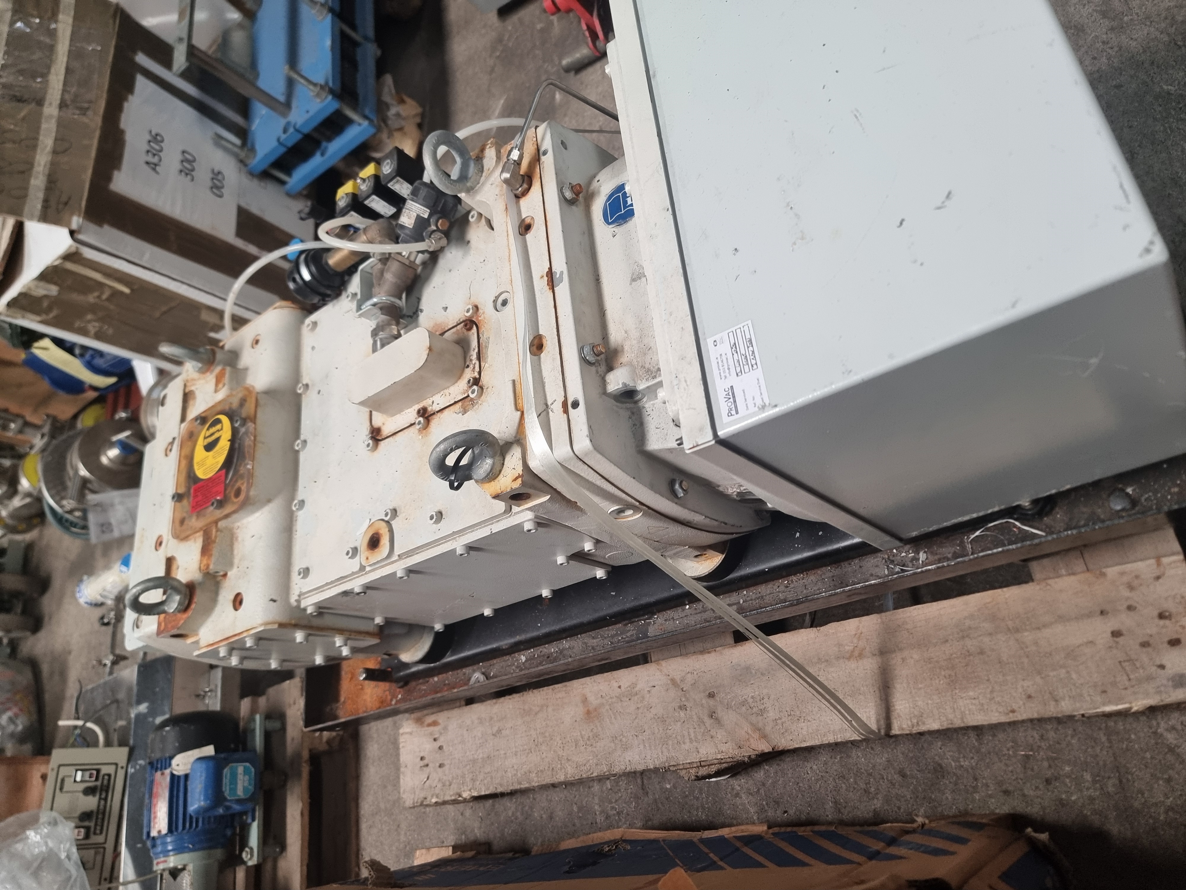 Used Leybold DRYVAC DV 650 - Dry Compressing Vacuum Pump