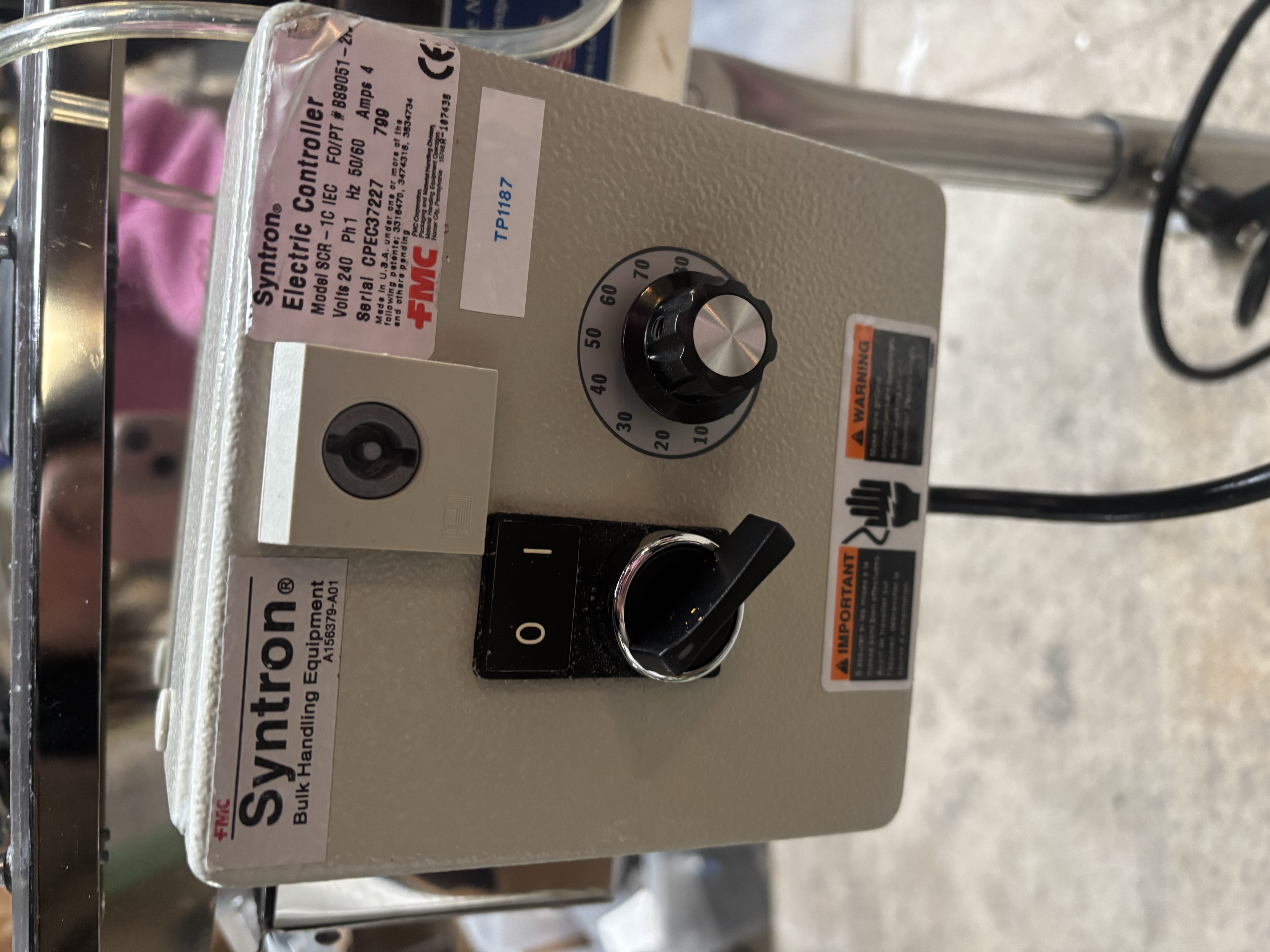 George Nutting Co. AV-100 Tablet Deduster